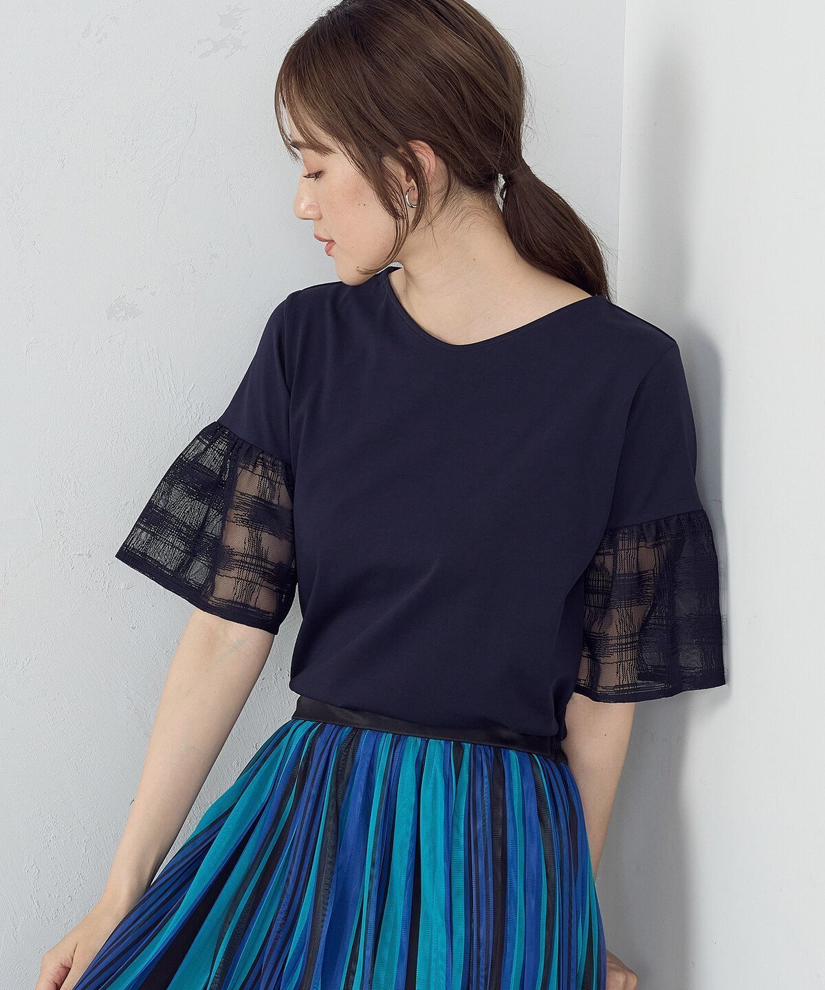 【コムサイズム/COMME CA ISM】の速乾 袖レース 半袖カットソー 人気、トレンドファッション・服の通販 founy(ファニー) 　ファッション　Fashion　レディースファッション　Fashion for Women　トップス・カットソー　Cut & Sew Tops　カットソー・ベーシックTシャツ　Cut-and-Sewn Tops / Stretch Tees & Basics　カットソー　Cut and Sewn Top　ギャザー　Gathered, Ruffled　スリット　Slit, Slit Detail　レース　Lace, Lace Fabric　半袖　Short Sleeve, Half Sleeve　 other-1|ID: prp329100004828432 ipo3291000000035139913