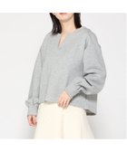 【ミニョントレフル ルームヨンマルサンセレクティッド/mignon trefle Room403 selected】のFReePLACe/Vネック トップス 人気、トレンドファッション・服の通販 founy(ファニー) ファッション Fashion レディースファッション Fashion for Women トップス・カットソー Cut & Sew Tops Vネックトップス V-Neck Tops / V-Cut Neckline Shirts フォルム Silhouette, Form プレーン Plain, Simple ボックス Boxy, Box Shape エレガント 上品 Elegant thumbnail グレー|ID: prp329100004828541 ipo3291000000035140837