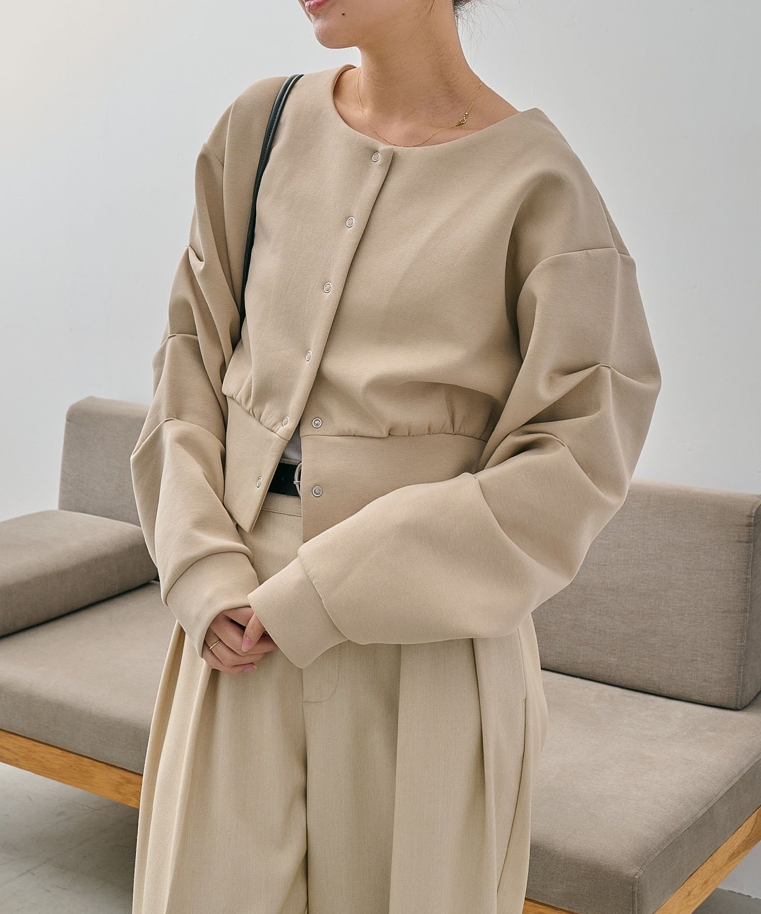 【カプリシューレマージュ/CAPRICIEUX LEMAGE】のダンボールタックスリーブカーディガン インテリア・キッズ・メンズ・レディースファッション・服の通販 founy(ファニー) 　ファッション　Fashion　レディースファッション　Fashion for Women　トップス・カットソー　Cut & Sew Tops　カーディガン・羽織り　Layered Style Cardigans　おすすめ　Recommended / Our Picks　スウェット / スエット　Sweatshirt, Sweatwear　デニム　Denim, Jeans Material　フォルム　Silhouette, Form　ボトム　Bottoms, Lower Wear　マキシ　Maxi, Full Length　レース　Lace, Lace Fabric　エレガント 上品　Elegant　ベージュ|ID: prp329100004828567 ipo3291000000035141046