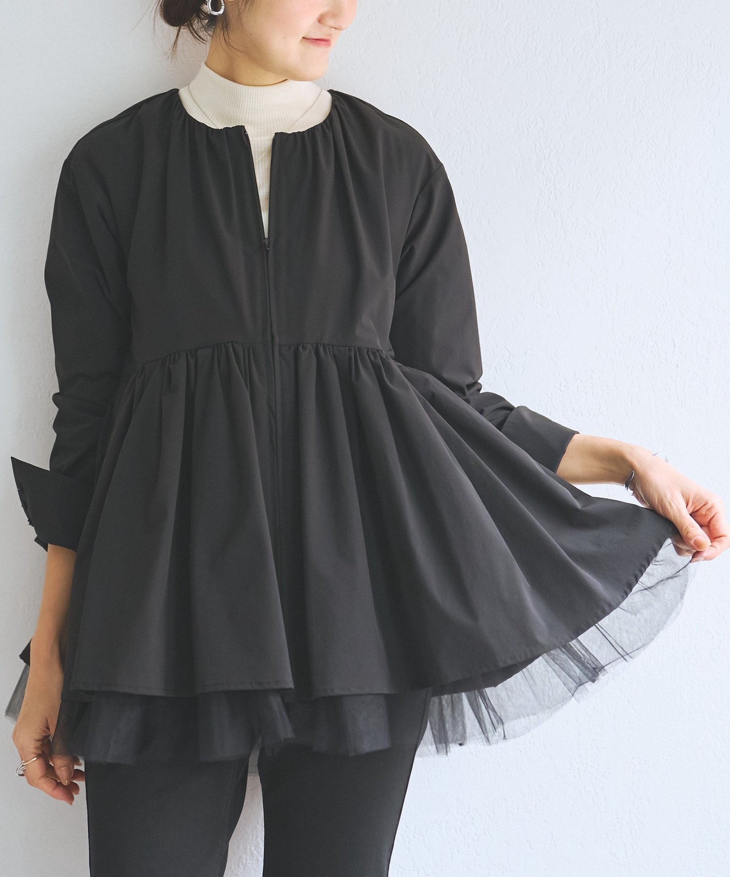 【ビアズリー/BEARDSLEY】のチュチュペプラムブルゾン 人気、トレンドファッション・服の通販 founy(ファニー) 　ファッション　Fashion　レディースファッション　Fashion for Women　アウター　Coat / Outerwear Collection　ブルゾンジャケット・スポーティアウター　Blouson Jackets　カフス　Cuff Design　ストレッチ　Stretch, Stretchy Fabric　チュール　Tulip, Tulip Motif　フェミニン　Feminine, Girly　ブルゾン　Blouson, Bomber Jacket　ポケット　Pocket, Pocket Detail　羽織　Haori, Light Jacket　再入荷　Restock / Back in Stock　おすすめ　Recommended / Our Picks　 other-1|ID: prp329100004828591 ipo3291000000035141457