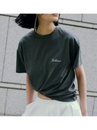 【フレイ アイディー/FRAY I.D】のDickies】エンブロイダリーロゴTシャツ 人気、トレンドファッション・服の通販 founy(ファニー) ファッション Fashion レディースファッション Fashion for Women トップス・カットソー Cut & Sew Tops シャツ・ブラウス・オフィスカジュアル Elegant Blouses & Button-Ups ロングTシャツ・Tシャツ Longline T-Shirts & Tees コンパクト Compact, Small Size シルケット Silket, Silky Cotton シルバー Silver, Metallic Silver スマート Smart, Elegant センター Center, Center Line 別注 Limited Edition, Custom Order モチーフ Motif, Design Theme thumbnail CGRY[007]|ID: prp329100004828601 ipo3291000000035141530