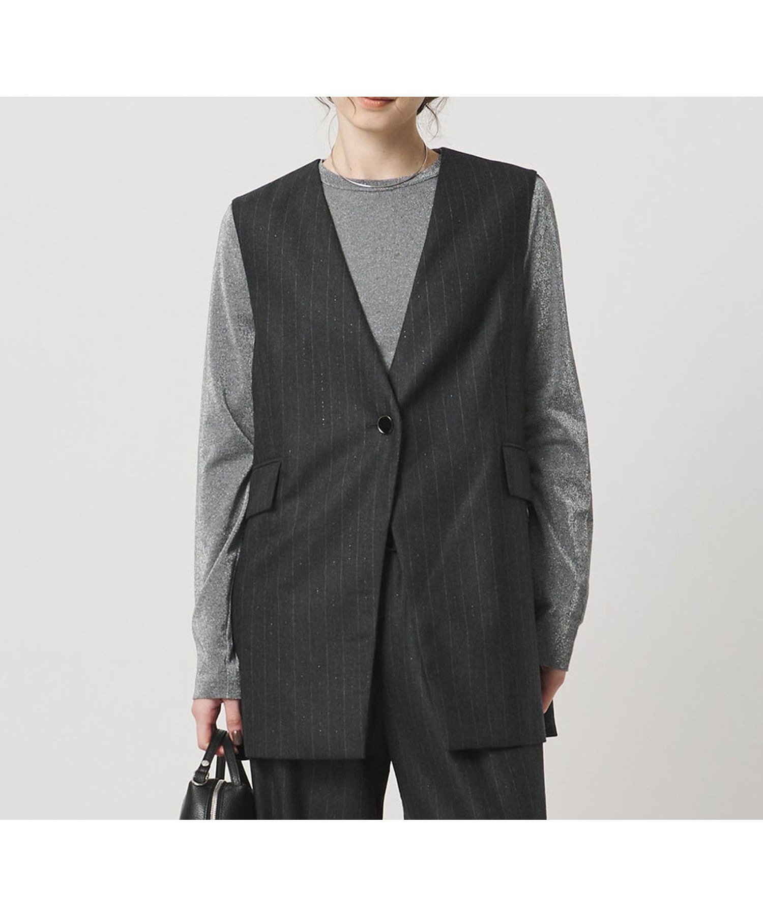 【ユナイテッドアローズ/UNITED ARROWS】のVネック ノーカラー テーラード ベスト インテリア・キッズ・メンズ・レディースファッション・服の通販 founy(ファニー) 　ファッション　Fashion　レディースファッション　Fashion for Women　アウター　Coat / Outerwear Collection　トップス・カットソー　Cut & Sew Tops　ベスト&ジレ / 重ね着スタイル　Vests & Gilets　Vネックトップス　V-Neck Tops / V-Cut Neckline Shirts　ストライプ　Stripe, Striped Pattern　スリット　Slit, Slit Detail　テーラード　Tailored, Tailored Fit　デニム　Denim, Jeans Material　なめらか　Smooth, Silky Texture　ベスト　Vest, Waistcoat　ポケット　Pocket, Pocket Detail　別注　Limited Edition, Custom Order　その他9|ID: prp329100004828602 ipo3291000000035141533