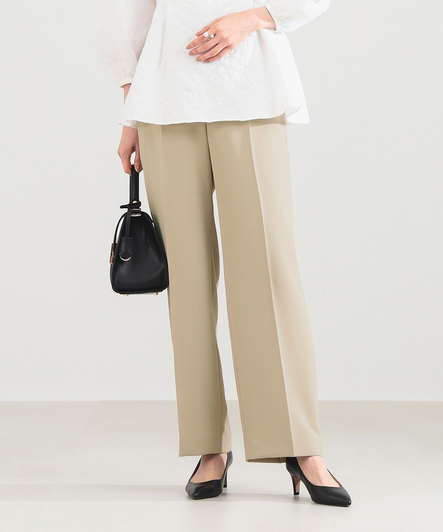 【デミルクス ビームス/Demi-Luxe BEAMS】のソフト ストレート パンツ ビームスセレモニー2026 入学式 卒業式 入園式 卒園式 フォーマル 保護者会 面接 式典 七五三 インテリア・キッズ・メンズ・レディースファッション・服の通販 founy(ファニー) 　ファッション　Fashion　レディースファッション　Fashion for Women　パンツ　Pants & Trousers　ウォーム　Warm Fabric　シンプル　Simple, Minimal　ジャケット　Jacket, Outerwear　ストレッチ　Stretch, Stretchy Fabric　ストレート　Straight, Straight Cut　セットアップ　Set-Up, Coordinated Outfit　センター　Center, Center Line　とろみ　Fluid, Flowy Fabric　フェミニン　Feminine, Girly　フォーマル　Formal, Dressy　フロント　Front, Front Design　プリーツ　Pleats, Pleated　ポケット　Pocket, Pocket Detail　マニッシュ　Mannish, Boyish　ループ　Loop, Loop Knit　おすすめ　Recommended / Our Picks　セレモニー　Ceremony　入学式　Entrance Ceremony　卒業式　Graduation Ceremony　ビジネス 仕事 通勤　Business / Work / Commuting　BEIGE|ID: prp329100004828612 ipo3291000000035141634