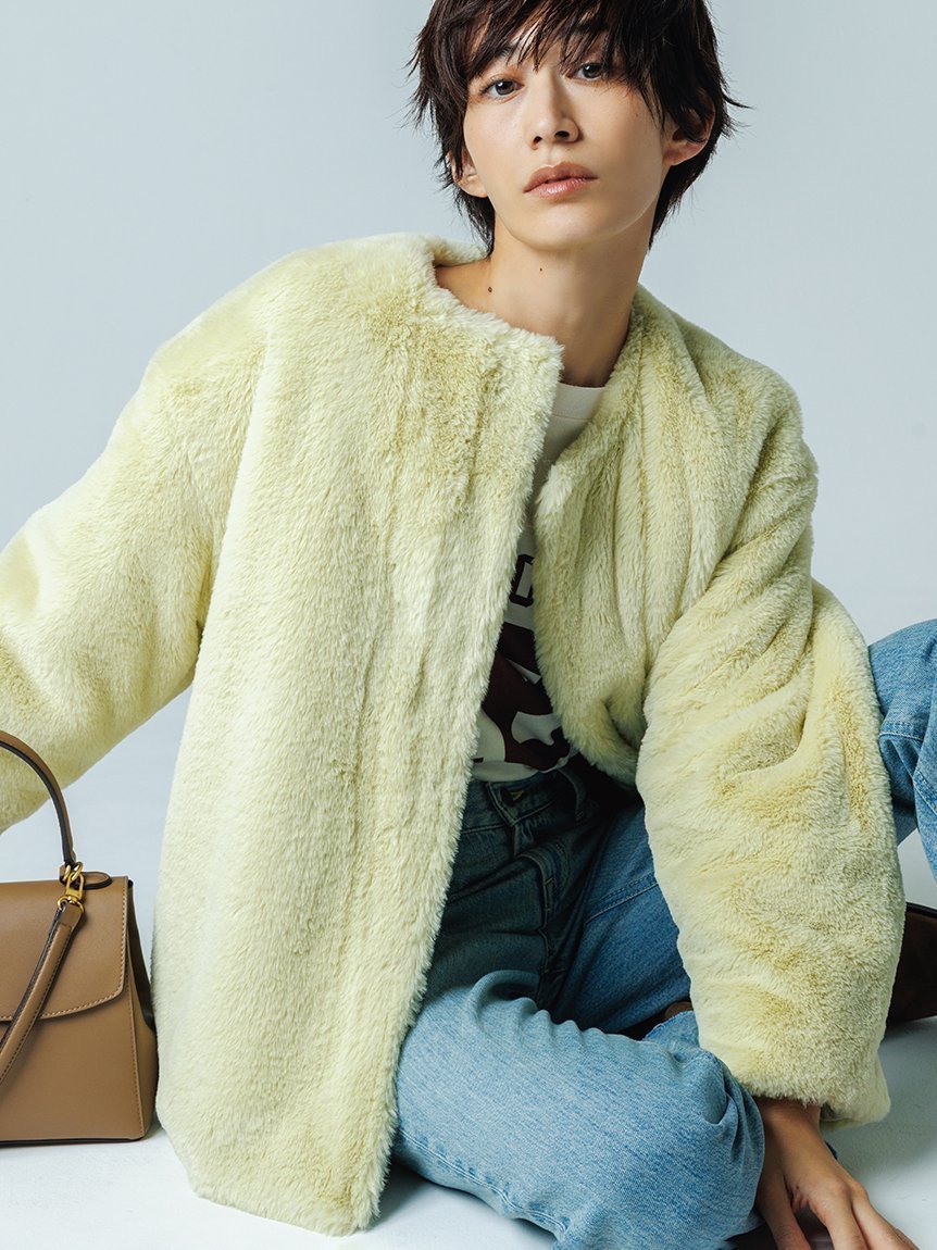 【ミラオーウェン/Mila Owen】の【NEW YEAR S SPECIAL ITEM】リバーシブルエコファージャケット 人気、トレンドファッション・服の通販 founy(ファニー) 　ファッション　Fashion　レディースファッション　Fashion for Women　アウター　Coat / Outerwear Collection　レディースジャケット・軽アウター　Jackets　エレガント 上品　Elegant　キルティング　Quilted, Quilting　ジャケット　Jacket, Outerwear　スマート　Smart, Elegant　トレンド　Trend, Trending Now　なめらか　Smooth, Silky Texture　バランス　Balance, Style Balance　フェイクファー　Faux Fur, Imitation Fur　防寒　Cold Protection, Winter-Ready　リバーシブル　Reversible, Two-Sided　 other-1|ID: prp329100004828616 ipo3291000000035141746