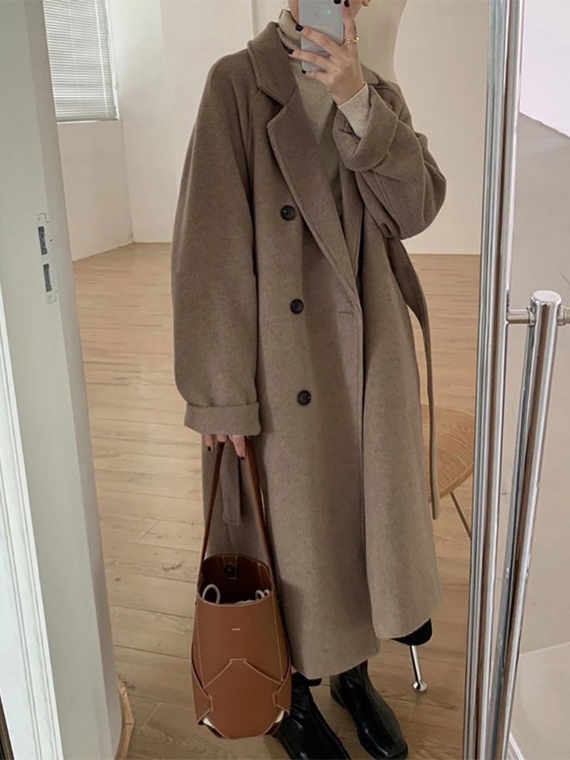 【ドゥーベル/Doux Belle】のベルト付きチェスターコート レディース コート インテリア・キッズ・メンズ・レディースファッション・服の通販 founy(ファニー) 　ファッション　Fashion　レディースファッション　Fashion for Women　アウター　Coat / Outerwear Collection　コート・ロングコート・ピーコート　Long Coats, Peacoats & More　チェスターコート・ロング丈アウター　Chester Coats / Chesterfield Long Coats　ベルト&ウエストマーク　Belts & Waist Accessories　クラシカル　Classical, Vintage-Inspired　スリット　Slit, Slit Detail　ダブル　Double, Double-Breasted　チェスターコート　Chester Coat, Long Coat　フォーマル　Formal, Dressy　ポケット　Pocket, Pocket Detail　ラウンド　Round, Round Neck　ロング　Long, Long-Length　エレガント 上品　Elegant　冬　Winter / This Winter　秋　Autumn　A/W・秋冬　Autumn/Winter　ビジネス 仕事 通勤　Business / Work / Commuting　防寒　Cold Protection, Winter-Ready　ブラウン|ID: prp329100004828619 ipo3291000000035141774