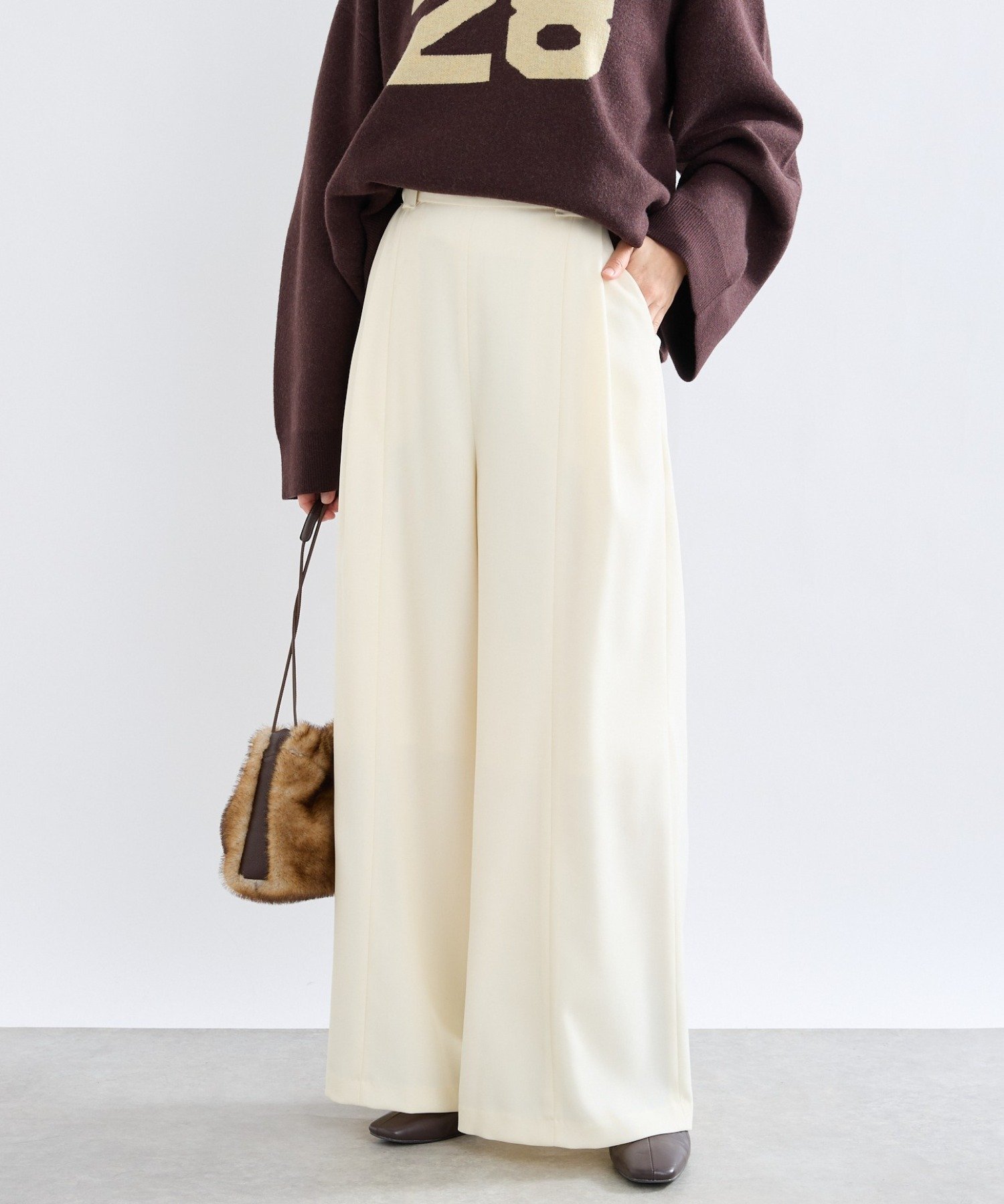 【リヴドロワ/RIVE DROITE】の【a Nice (ア ・ニース)】Twoolワイドパンツ インテリア・キッズ・メンズ・レディースファッション・服の通販 founy(ファニー) 　ファッション　Fashion　レディースファッション　Fashion for Women　パンツ　Pants & Trousers　コレクション　Collection, Seasonal Line　ジャカード／ジャガード　Jacquard, Woven Pattern　センター　Center, Center Line　ツイル　Twist, Twisted Detail　フリンジ　Fringe, Tassel　フロント　Front, Front Design　ポケット　Pocket, Pocket Detail　ループ　Loop, Loop Knit　レース　Lace, Lace Fabric　ワイド　Wide, Wide Fit　ワーク　Workwear, Utility Style　エレガント 上品　Elegant　オフホワイト|ID: prp329100004828658 ipo3291000000035142139