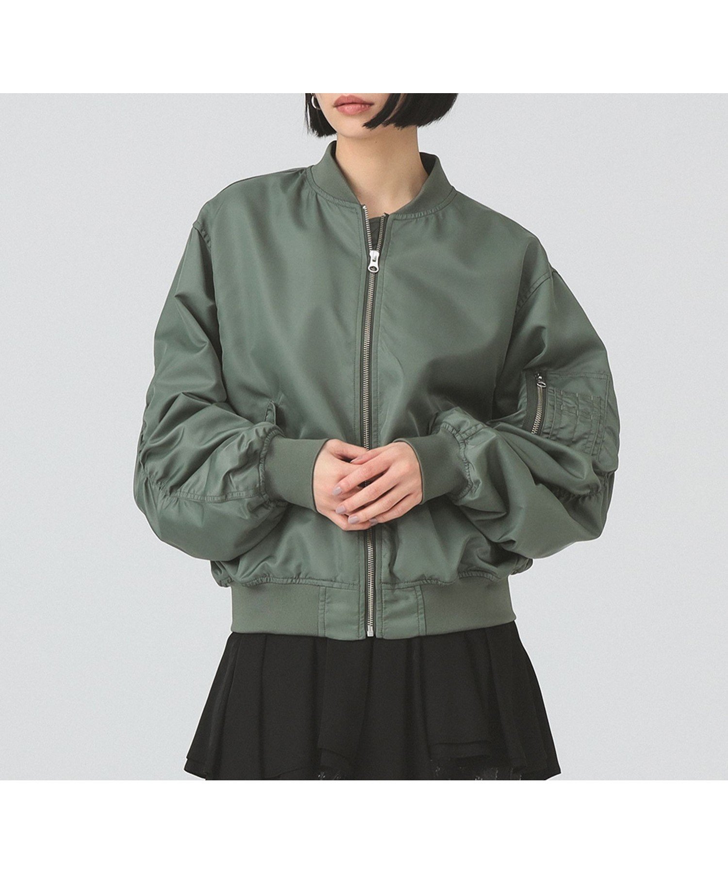 【ビームス ウイメン/BEAMS】のギャザー アーム MA-1 インテリア・キッズ・メンズ・レディースファッション・服の通販 founy(ファニー) 　ファッション　Fashion　レディースファッション　Fashion for Women　アウター　Coat / Outerwear Collection　MA-1ジャケット　MA-1 Bomber Jackets / Flight Jackets　おすすめ　Recommended / Our Picks　インナー　Innerwear　ギャザー　Gathered, Ruffled　コンパクト　Compact, Small Size　シンプル　Simple, Minimal　パターン　Pattern, Design Print　ブルゾン　Blouson, Bomber Jacket　ベーシック　Basic, Essential　ポケット　Pocket, Pocket Detail　OLIVE|ID: prp329100004828682 ipo3291000000035142427