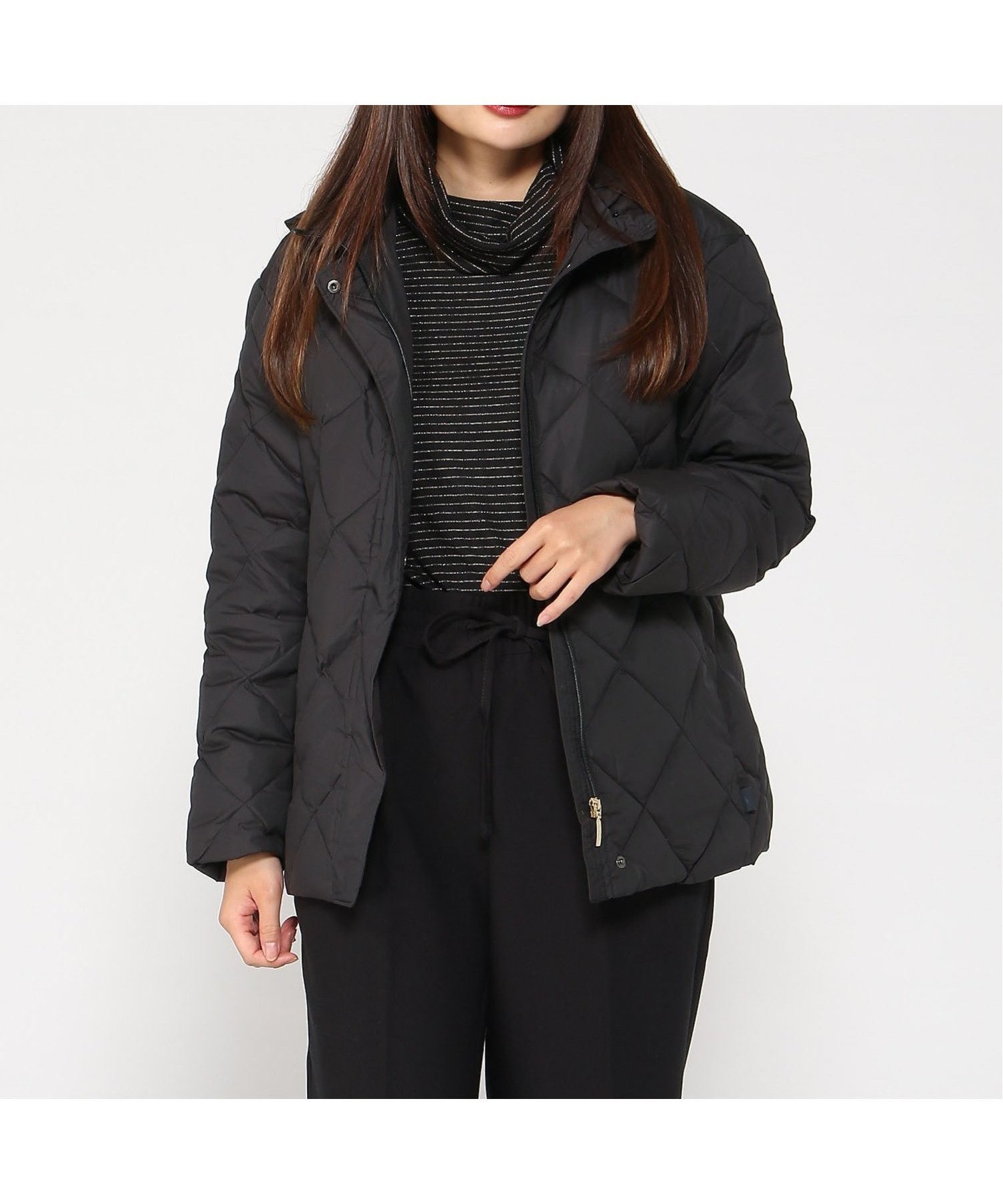 【クロコダイル/CROCODILE】の2WAYフード ダウンジャケット インテリア・キッズ・メンズ・レディースファッション・服の通販 founy(ファニー) 　ファッション　Fashion　レディースファッション　Fashion for Women　アウター　Coat / Outerwear Collection　レディースジャケット・軽アウター　Jackets　ジャケット　Jacket, Outerwear　ダウン　Down, Puffer　フロント　Front, Front Design　ポケット　Pocket, Pocket Detail　ブラック|ID: prp329100004828683 ipo3291000000035142468