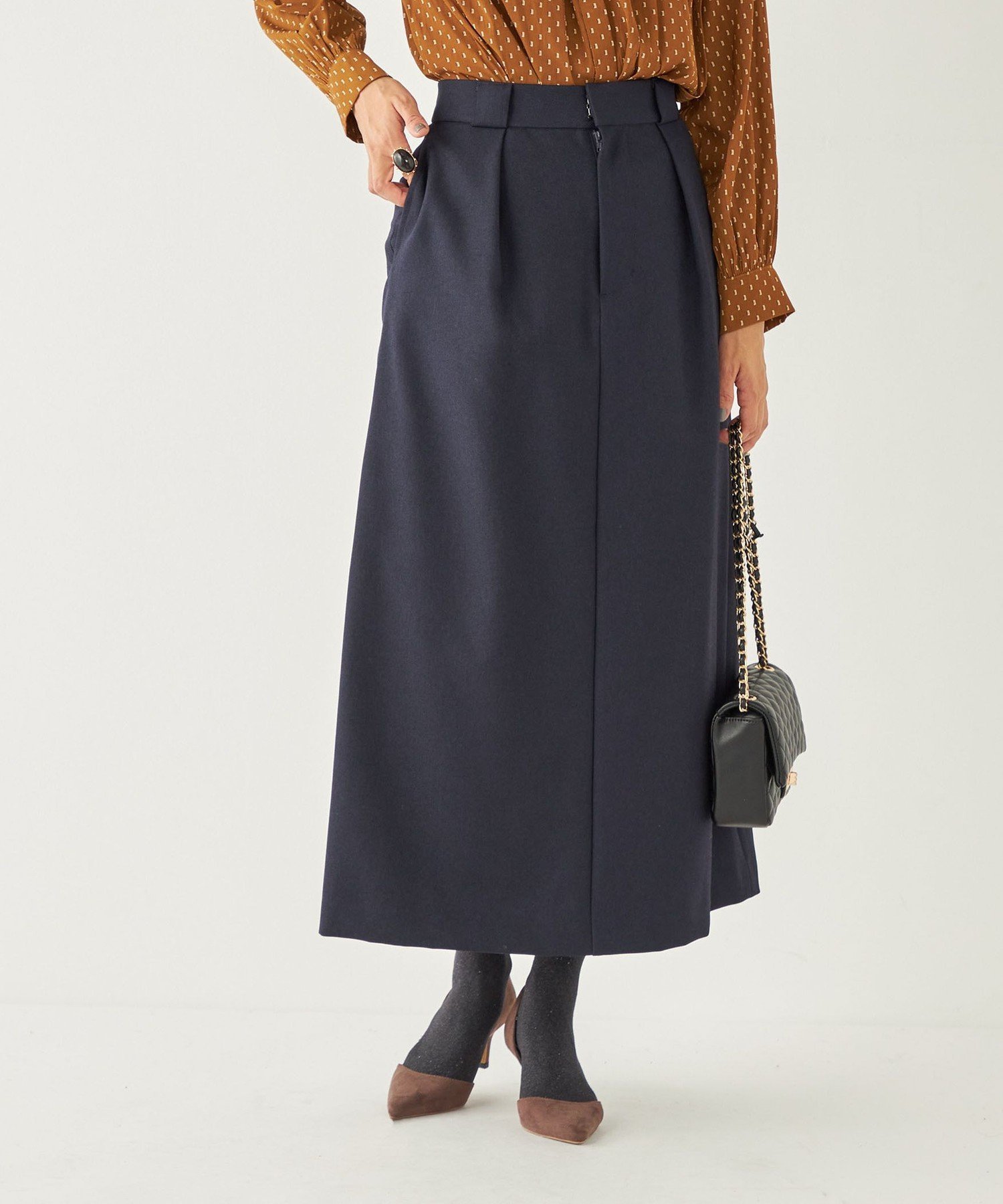 【シップス フォー ウィメン/SHIPS】のSHIPS Colors 洗濯機可能 ツイル トラペーズ タック スカート インテリア・キッズ・メンズ・レディースファッション・服の通販 founy(ファニー) 　ファッション　Fashion　レディースファッション　Fashion for Women　スカート　Skirts　ツイル　Twist, Twisted Detail　メンズ　Men's, Menswear　ループ　Loop, Loop Knit　A/W・秋冬　Autumn/Winter　アウトレット　Outlet / Clearance　2023年　2023　2023-2024秋冬・A/W　Autumn/Winter 2023–24 AW23–24　ビジネス 仕事 通勤　Business / Work / Commuting　ネイビー|ID: prp329100004828745 ipo3291000000035143195