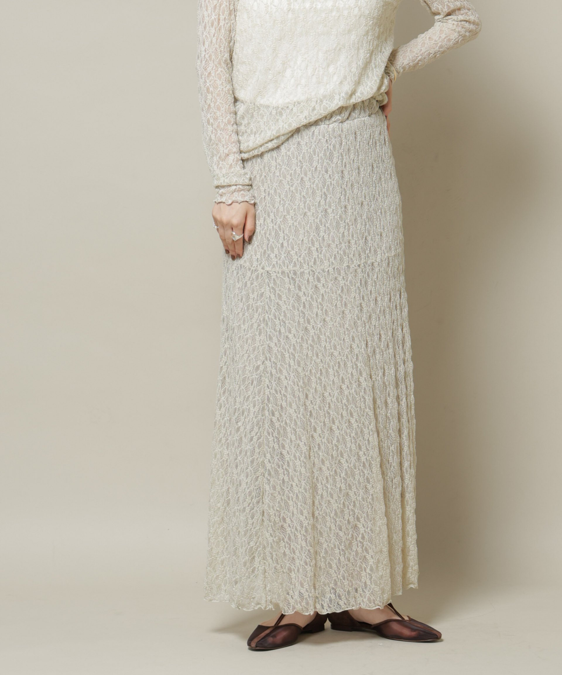 【ナノ ユニバース/nano universe】のシアーレースフレアスカート(セットアップ可) インテリア・キッズ・メンズ・レディースファッション・服の通販 founy(ファニー) ファッション Fashion レディースファッション Fashion for Women セットアップ Matching Sets スカート・ミニ/ミディ/マキシ Skirts / Mini, Midi & Maxi Skirts スカート Skirts Aライン・フレアスカート A-Line & Flared Skirts ウォッシャブル Machine Washable シンプル Simple, Minimal ストレッチ Stretch, Stretchy Fabric セットアップ Set-Up, Coordinated Outfit トレンド Trend, Trending Now フェミニン Feminine, Girly フレア Flare, Flared ベーシック Basic, Essential レース Lace, Lace Fabric アウトレット Outlet / Clearance おすすめ Recommended / Our Picks エレガント 上品 Elegant 2025年 2025 2025-2026秋冬・A/W Autumn/Winter 2025–26 AW25–26 ベージュ|ID: prp329100004828747 ipo3291000000035143235