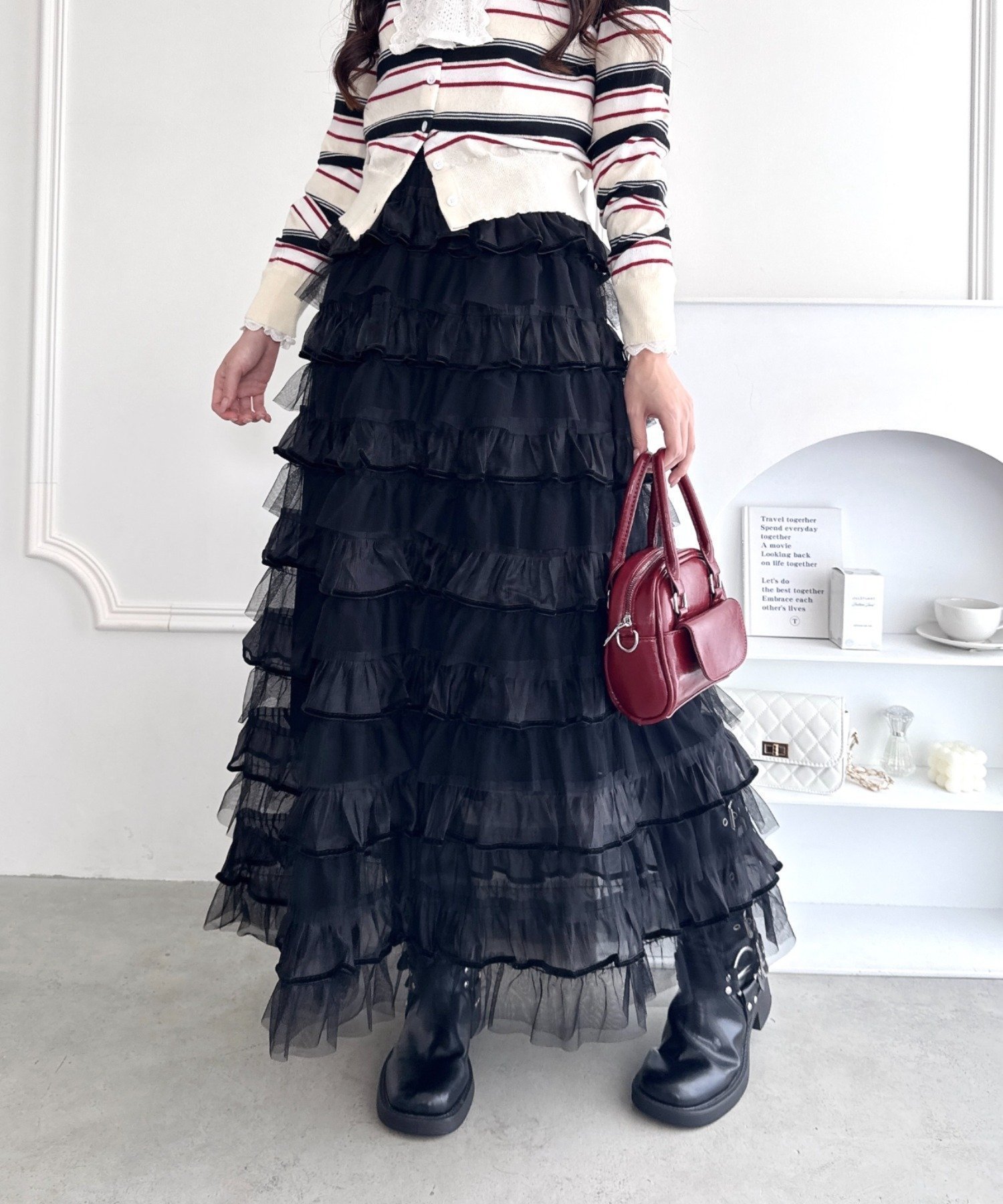 【アウトフィッター ラボ/Outfitter lab】のベロアトリムティアードスカート 人気、トレンドファッション・服の通販 founy(ファニー) ファッション Fashion レディースファッション Fashion for Women スカート Skirts ティアードスカート Tiered Skirts ウェーブ Wavy Pattern オーガンジー Organza Fabric カーディガン Cardigan, Knitwear ガーリー Girly, Feminine Style シンプル Simple, Minimal スウェット / スエット Sweatshirt, Sweatwear スポーツ Sports, Activewear チュール Tulip, Tulip Motif バランス Balance, Style Balance バレエ Ballet, Ballet Style パーカー Hoodie, Parka ビスチェ Bustier, Corset Top フレア Flare, Flared ベロア Velour, Soft Velvet ボトム Bottoms, Lower Wear ロング Long, Long-Length 冬 Winter / This Winter A/W・秋冬 Autumn/Winter other-1|ID: prp329100004828749 ipo3291000000035143250