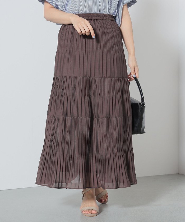 【ビームス ウイメン/BEAMS】のプリーツ ティアードスカート インテリア・キッズ・メンズ・レディースファッション・服の通販 founy(ファニー) https://founy.com/ ファッション Fashion レディースファッション Fashion for Women スカート Skirts ティアードスカート Tiered Skirts エレガント 上品 Elegant 春 Spring 今季 This Season, Current Season シフォン Chiffon, Lightweight Fabric ストレート Straight, Straight Cut ティアード Tiered, Tiered Style ティアードスカート Tiered Skirt, Flounced Skirt トレンド Trend, Trending Now 人気 Popular, Best Seller プリーツ Pleats, Pleated S/S・春夏 SS, Spring/Summer, Warm Season 夏 Summer |ID: prp329100004828760 ipo3291000000035143328