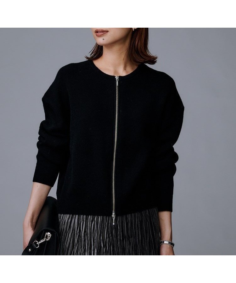 【アンタイトル/UNTITLED】の【ゆったりサイズ/着丈短め】ジップニットカーディガン インテリア・キッズ・メンズ・レディースファッション・服の通販 founy(ファニー) ファッション Fashion レディースファッション Fashion for Women トップス・カットソー Cut & Sew Tops ニット Knit Tops & Sweaters カーディガン・羽織り Layered Style Cardigans おすすめ Recommended / Our Picks イタリア Italy インナー Innerwear カーディガン Cardigan, Knitwear スニーカー Sneakers, Trainers スマート Smart, Elegant トレンド Trend, Trending Now バランス Balance, Style Balance ミックス Mix, Mixed Style リラックス Relax, Relaxed Fit ブラック|ID: prp329100004828765 ipo3291000000035143363