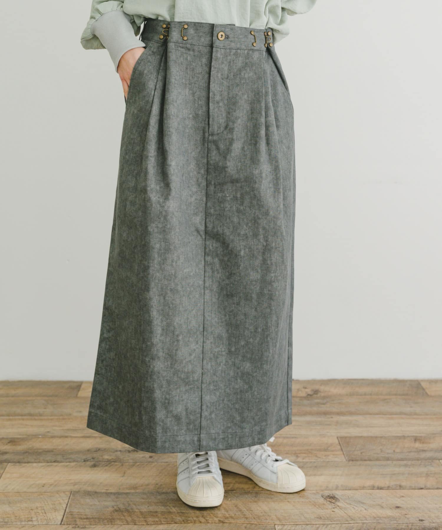 【アイテムズアーバンリサーチ/ITEMS URBAN RESEARCH】のウエストタックスカート インテリア・キッズ・メンズ・レディースファッション・服の通販 founy(ファニー) 　ファッション　Fashion　レディースファッション　Fashion for Women　スカート　Skirts　2025年　2025　2025春夏・S/S　Spring/Summer 2025 SS25　フィット　Fit, Slim Fit　夏　Summer　S/S・春夏　SS, Spring/Summer, Warm Season　GRY|ID: prp329100004828810 ipo3291000000035143968