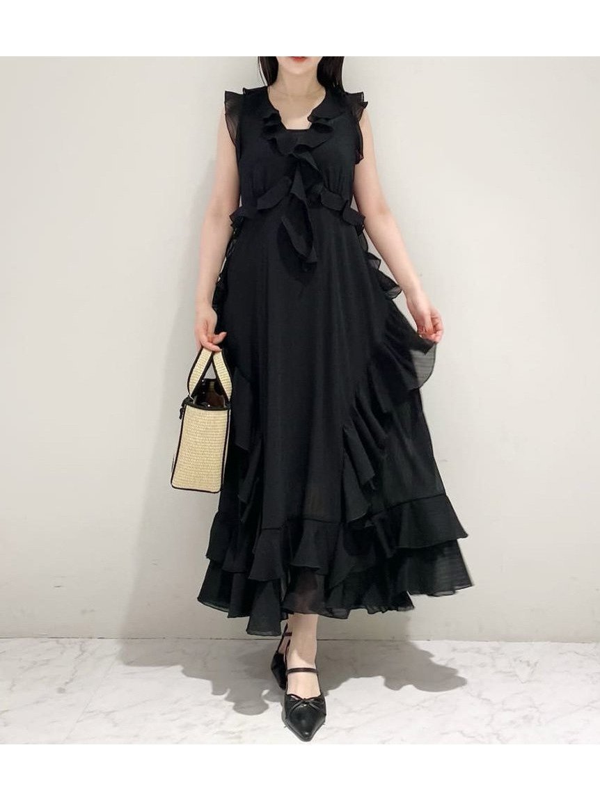 【リリーブラウン/Lily Brown】のラッフルフリルフレアワンピース インテリア・キッズ・メンズ・レディースファッション・服の通販 founy(ファニー) 　雑誌掲載アイテム　Magazine Picks & Fashion Features　ファッション雑誌　Fashion Magazines　スウィート　Sweet　ファッション　Fashion　レディースファッション　Fashion for Women　ワンピース　Dresses　7月号　July Issue　おすすめ　Recommended / Our Picks　イエロー　Yellow　インナー　Innerwear　エアリー　Airy Texture　キャミソール　Camisole, Spaghetti Strap Top　シフォン　Chiffon, Lightweight Fabric　スマート　Smart, Elegant　ダウン　Down, Puffer　デニム　Denim, Jeans Material　ドット　Polka Dot, Dot Pattern　フェミニン　Feminine, Girly　ラッフル　Ruffle, Frill　リボン　Ribbon, Bow　夏　Summer　旅行　Travel　無地　Plain, Solid Color　雑誌　Magazine, Fashion Magazine　BLK[009]|ID: prp329100004828823 ipo3291000000035144079