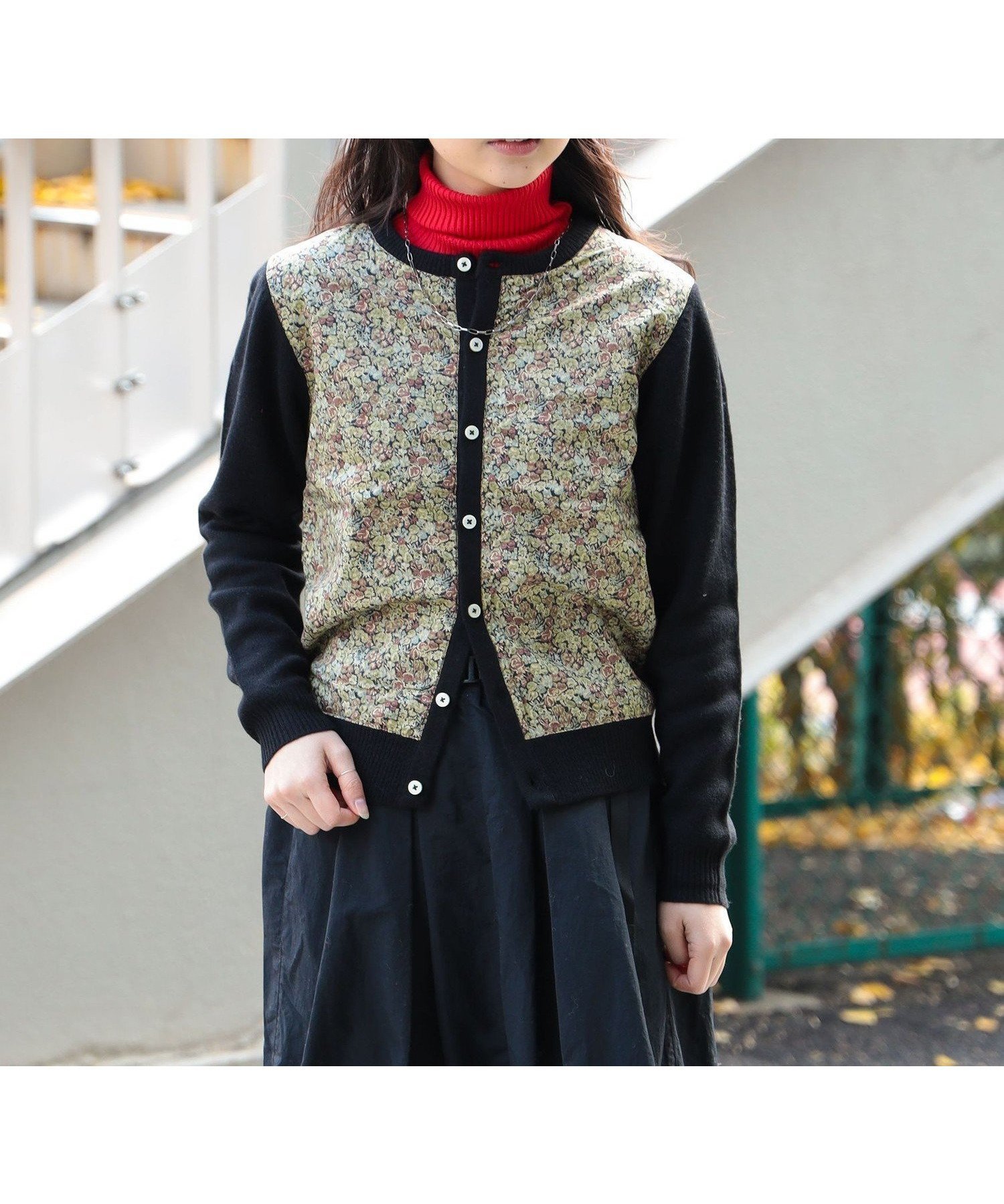 【ビームス ウイメン/BEAMS】のリバティ パッチ カーディガン 人気、トレンドファッション・服の通販 founy(ファニー) 　ファッション　Fashion　レディースファッション　Fashion for Women　トップス・カットソー　Cut & Sew Tops　カーディガン・羽織り　Layered Style Cardigans　インナー　Innerwear　ウェーブ　Wavy Pattern　カットソー　Cut and Sewn Top　カーディガン　Cardigan, Knitwear　長袖　Long Sleeve, Full Sleeve　パッチ　Patch, Appliqué　フラワー　Flower, Floral　ベーシック　Basic, Essential　冬　Winter / This Winter　エレガント 上品　Elegant　 other-1|ID: prp329100004828846 ipo3291000000035144419