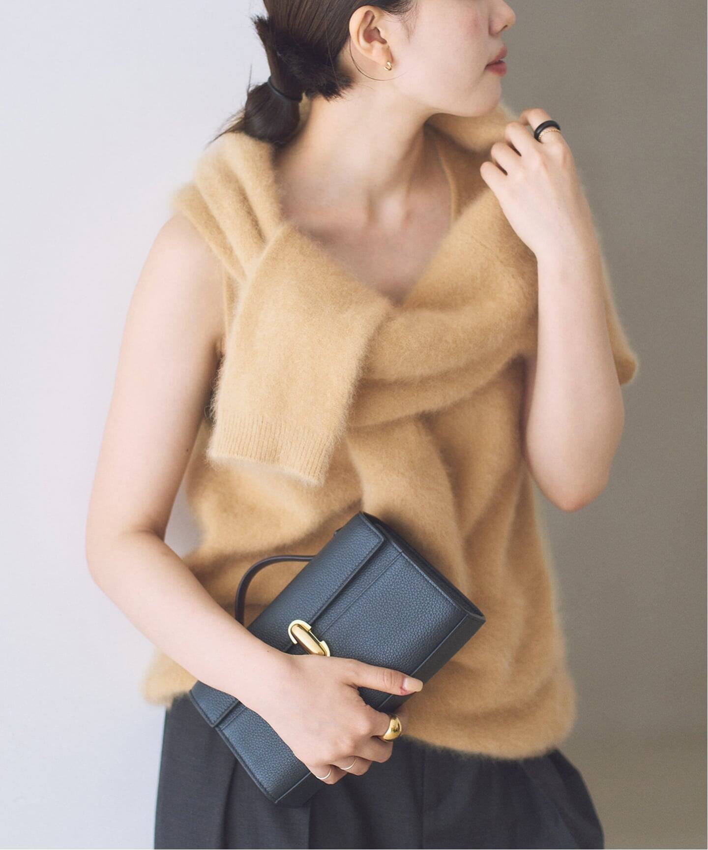 【プラージュ/Plage】のLight Fur タンク インテリア・キッズ・メンズ・レディースファッション・服の通販 founy(ファニー) 　ファッション　Fashion　レディースファッション　Fashion for Women　おすすめ　Recommended / Our Picks　インナー　Innerwear　カーディガン　Cardigan, Knitwear　タンク　Tank Top, Sleeveless Top　ベスト　Vest, Waistcoat　人気　Popular, Best Seller　秋　Autumn　ベージュ|ID: prp329100004828856 ipo3291000000035144549