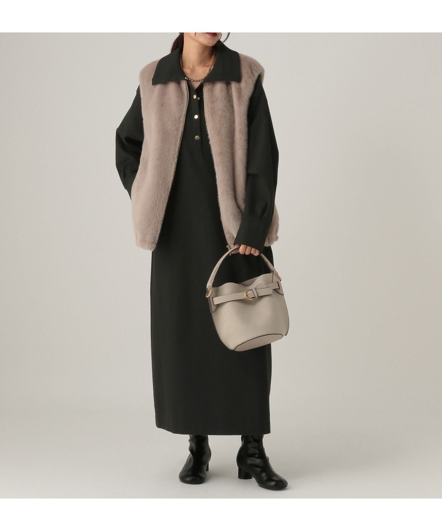 【エルーラ/Elura】のスリムウォームスキッパーワンピース/605970 インテリア・キッズ・メンズ・レディースファッション・服の通販 founy(ファニー) 　ファッション　Fashion　レディースファッション　Fashion for Women　ワンピース　Dresses　おすすめ　Recommended / Our Picks　シンプル　Simple, Minimal　スニーカー　Sneakers, Trainers　スリム　Slim, Slim Fit　リラックス　Relax, Relaxed Fit　ロング　Long, Long-Length　エレガント 上品　Elegant　ブラック09|ID: prp329100004828871 ipo3291000000035144790