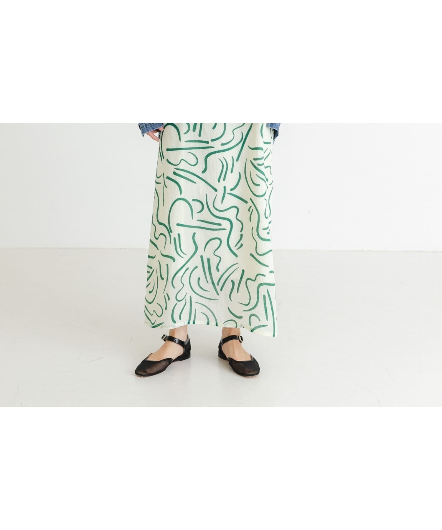 【アーバンリサーチ/URBAN RESEARCH】の『イージーケア』ドローイングアートプリントワンピース 人気、トレンドファッション・服の通販 founy(ファニー) ファッション Fashion レディースファッション Fashion for Women ワンピース Dresses インナー Innerwear カットソー Cut and Sewn Top シアー Sheer, See-Through ジャケット Jacket, Outerwear デニム Denim, Jeans Material パイピング Piping, Trim Design プリント Print, Printed Pattern ロング Long, Long-Length S/S・春夏 SS, Spring/Summer, Warm Season 夏 Summer 2025年 2025 2025春夏・S/S Spring/Summer 2025 SS25 other-1|ID: prp329100004828894 ipo3291000000035145130