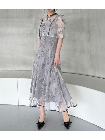 【スナイデル/SNIDEL】のエンブロイダリーボレロセットドレス 人気、トレンドファッション・服の通販 founy(ファニー) 　ファッション　Fashion　レディースファッション　Fashion for Women　アウター　Coat / Outerwear Collection　ボレロ・ショート丈ジャケット / ドレス羽織りに　Boleros & Short Jackets　ワンピース　Dresses　フォーマル・パーティードレス・結婚式用ドレス　Elegant & Casual Dresses　ウェーブ　Wavy Pattern　エレガント 上品　Elegant　キャミワンピース　Cami Dress, Slip Dress　サテン　Satin, Glossy Fabric　シルバー　Silver, Metallic Silver　ストレート　Straight, Straight Cut　スマート　Smart, Elegant　チュール　Tulip, Tulip Motif　ドッキング　Docking, Mixed Material　フレア　Flare, Flared　ボレロ　Bolero, Short Cardigan　モチーフ　Motif, Design Theme　ラップ　Wrap, Wrap Design　リュクス　Luxury, Elegant, High-End, Chic　レース　Lace, Lace Fabric　おすすめ　Recommended / Our Picks　 other-1|ID: prp329100004828901 ipo3291000000035145258