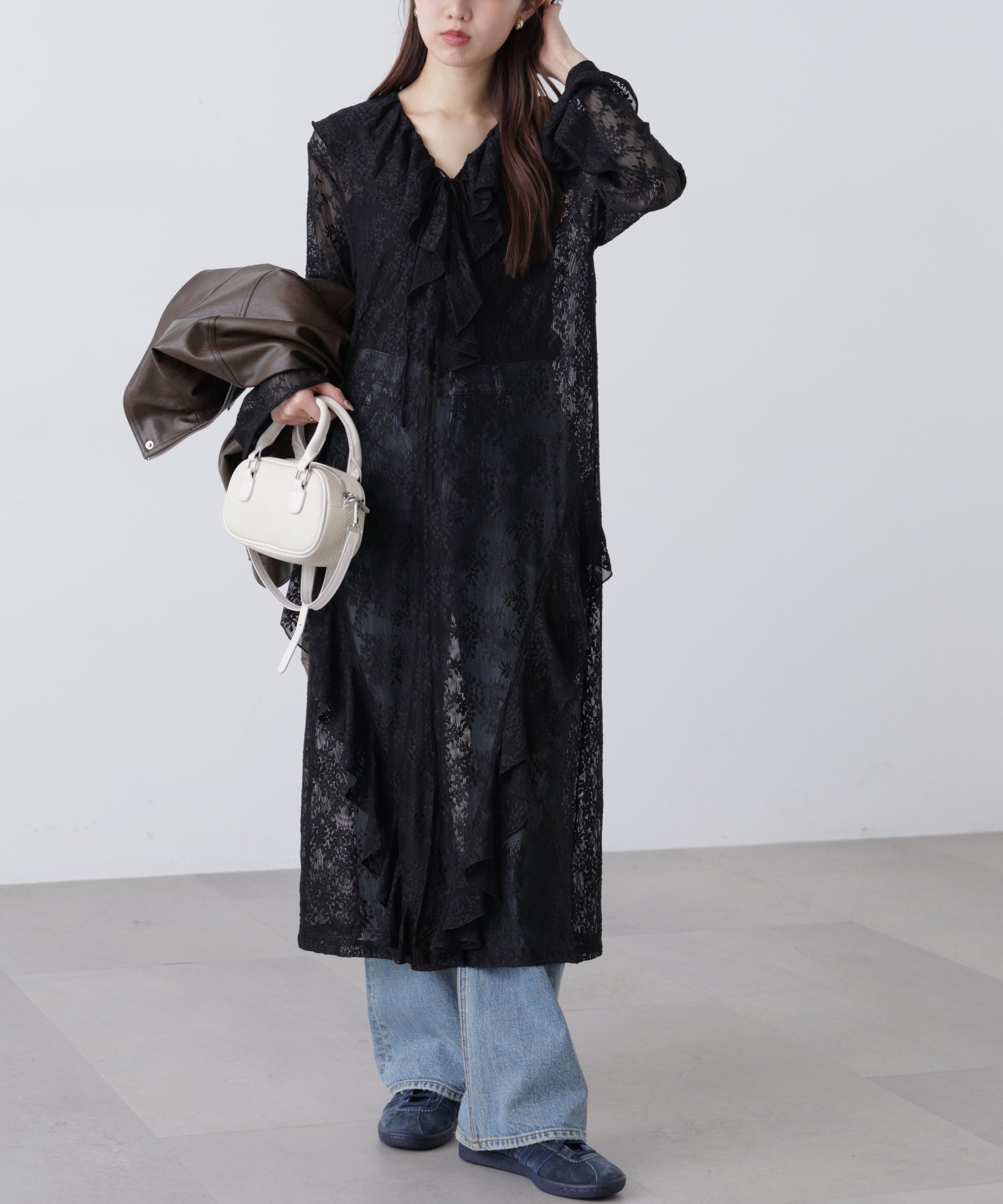 【フリーズマート/FREE'S MART】の前開きラッフルフリルレースワンピース インテリア・キッズ・メンズ・レディースファッション・服の通販 founy(ファニー) ファッション Fashion レディースファッション Fashion for Women ワンピース Dresses おすすめ Recommended / Our Picks ジャケット Jacket, Outerwear デニム Denim, Jeans Material フレア Flare, Flared フロント Front, Front Design ラッフル Ruffle, Frill ブラック|ID: prp329100004828904 ipo3291000000035145292