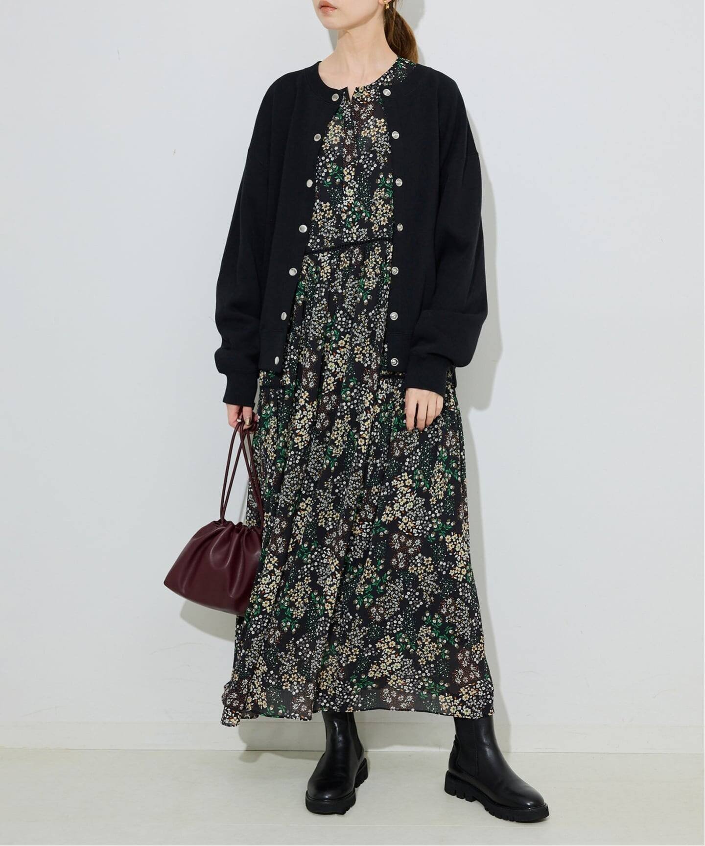 【スローブ イエナ/SLOBE IENA】の《WEB限定/追加2》FLOWER PRINT ワンピース インテリア・キッズ・メンズ・レディースファッション・服の通販 founy(ファニー) 　ファッション　Fashion　レディースファッション　Fashion for Women　ワンピース　Dresses　2025年　2025　2025-2026秋冬・A/W　Autumn/Winter 2025–26 AW25–26　インナー　Innerwear　キャミソール　Camisole, Spaghetti Strap Top　ティアードワンピース　Tiered Dress, Flared Dress　プリント　Print, Printed Pattern　ペチコート　Petticoat, Underskirt　ブラック|ID: prp329100004828909 ipo3291000000035145307