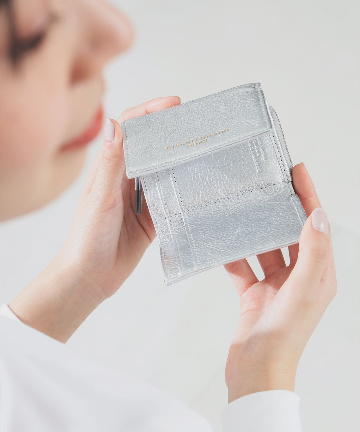 【デミルクス ビームス/Demi-Luxe BEAMS】のGIANNI CHIARINI / メタリック コンパクトウォレット 人気、トレンドファッション・服の通販 founy(ファニー) ファッション Fashion レディースファッション Fashion for Women ウォレット Wallet コンパクト Compact, Small Size シンプル Simple, Minimal メタリック Metallic, Shiny Finish other-1|ID: prp329100004829281 ipo3291000000035148400