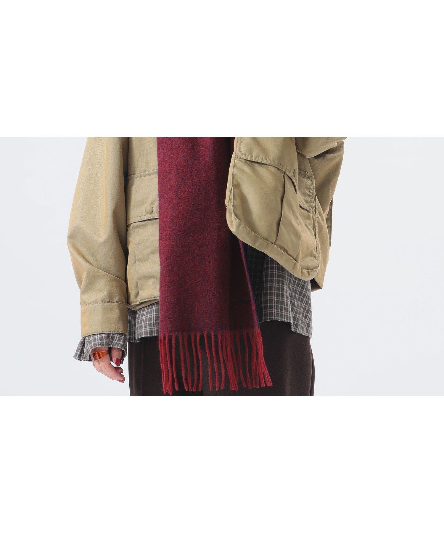 【ビームス ウイメン/BEAMS】の2トーン カシミヤ マフラー 25AW ギフト プレゼント ホリデー インテリア・キッズ・メンズ・レディースファッション・服の通販 founy(ファニー) 　ファッション　Fashion　レディースファッション　Fashion for Women　マフラー・スヌード / 冬小物の定番　Scarves & Mufflers　2025年　2025　2025-2026秋冬・A/W　Autumn/Winter 2025–26 AW25–26　おすすめ　Recommended / Our Picks　ギフト プレゼント　Gift / Present　ホリデーシーズン　Holiday Season　マフラー　Scarf, Muffler　リバーシブル　Reversible, Two-Sided　エレガント 上品　Elegant　A/W・秋冬　Autumn/Winter　RED|ID: prp329100004829293 ipo3291000000035148467
