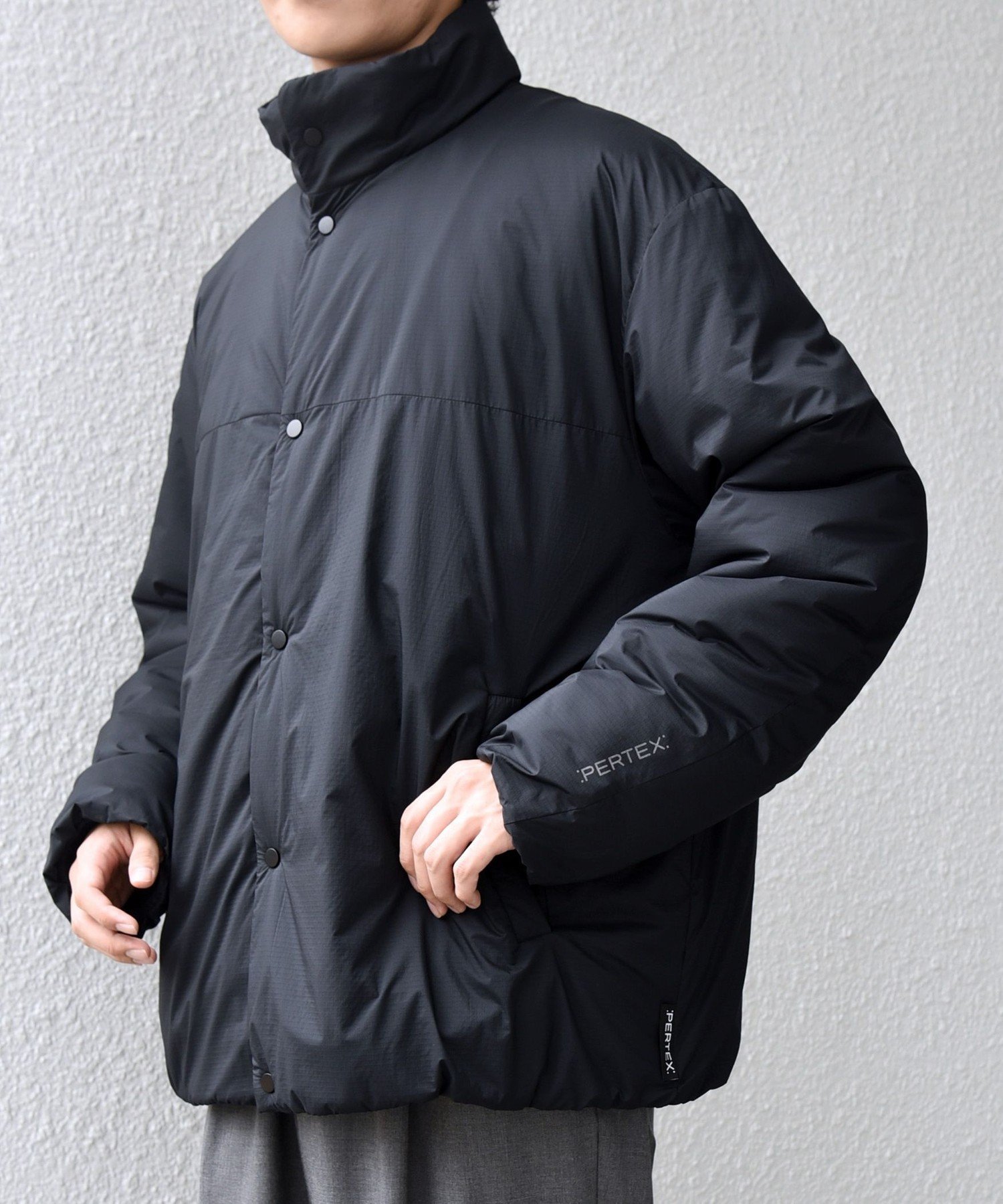 【シップス/SHIPS / MEN】のSHIPS any 軽量/撥水 PERTEX * PRIMALOFT スタンドカラー ショート ブルゾン 人気、トレンドファッション・服の通販 founy(ファニー) 　ファッション　Fashion　メンズファッション　Fashion for Men　アウトドア　Outdoor Clothing　コーティング　Coating, Coated Finish　軽量　Lightweight, Ultra Light　ショート　Short, Short Length　シンプル　Simple, Minimal　スタンド　Stand Collar, Upright Stand　スピンドル　Spindle, Drawcord　ドット　Polka Dot, Dot Pattern　フラット　Flat, Flat Shoes　ブルゾン　Blouson, Bomber Jacket　ポケット　Pocket, Pocket Detail　ミリタリー　Military, Army Style　 other-1|ID: prp329100004829484 ipo3291000000035150298