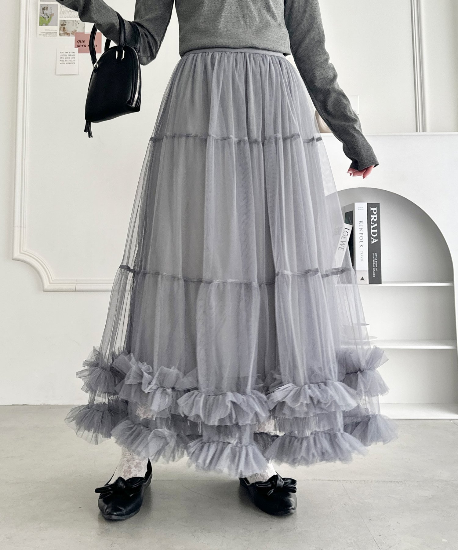 【アウトフィッター ラボ/Outfitter lab】のボリュームヘムチュールティアードスカート レディース ロング マキシ インテリア・キッズ・メンズ・レディースファッション・服の通販 founy(ファニー) 　ファッション　Fashion　レディースファッション　Fashion for Women　スカート　Skirts　ティアードスカート　Tiered Skirts　ウェーブ　Wavy Pattern　カーディガン　Cardigan, Knitwear　ガーリー　Girly, Feminine Style　シンプル　Simple, Minimal　スウェット / スエット　Sweatshirt, Sweatwear　スポーツ　Sports, Activewear　長袖　Long Sleeve, Full Sleeve　バランス　Balance, Style Balance　パーカー　Hoodie, Parka　ビスチェ　Bustier, Corset Top　フリル　Frill, Ruffle　フレア　Flare, Flared　半袖　Short Sleeve, Half Sleeve　マキシ　Maxi, Full Length　ロング　Long, Long-Length　A/W・秋冬　Autumn/Winter　S/S・春夏　SS, Spring/Summer, Warm Season　おすすめ　Recommended / Our Picks　夏　Summer　グレー|ID: prp329100004829617 ipo3291000000035151678