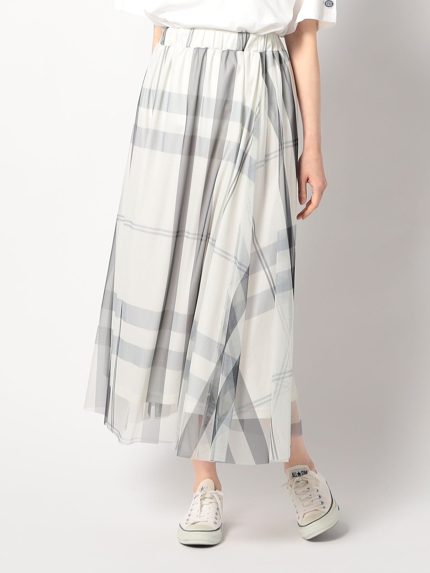 【ニコル/NICOLE】のチュールチェックスカート インテリア・キッズ・メンズ・レディースファッション・服の通販 founy(ファニー) 　ファッション　Fashion　レディースファッション　Fashion for Women　スカート　Skirts　チェック　Check, Plaid, Tartan　チュール　Tulip, Tulip Motif　トレーナー　Sweatshirt, Trainer　プリント　Print, Printed Pattern　ロング　Long, Long-Length　28オフホワイト|ID: prp329100004829623 ipo3291000000035151753
