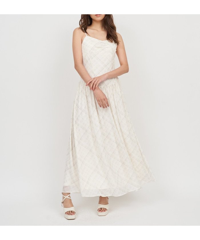 【ロイヤルパーティー/ROYAL PARTY】のチェックチュールパット付キャミマキシワンピース インテリア・キッズ・メンズ・レディースファッション・服の通販 founy(ファニー) https://founy.com/ ファッション Fashion レディースファッション Fashion for Women ワンピース Dresses マキシ丈ワンピース・ロングドレス Maxi Dresses / Long One-Pieces エアリー Airy Texture キャミソール Camisole, Spaghetti Strap Top ギャザー Gathered, Ruffled チェック Check, Plaid, Tartan チュール Tulip, Tulip Motif マキシ Maxi, Full Length 夏 Summer |ID: prp329100004829668 ipo3291000000035152504