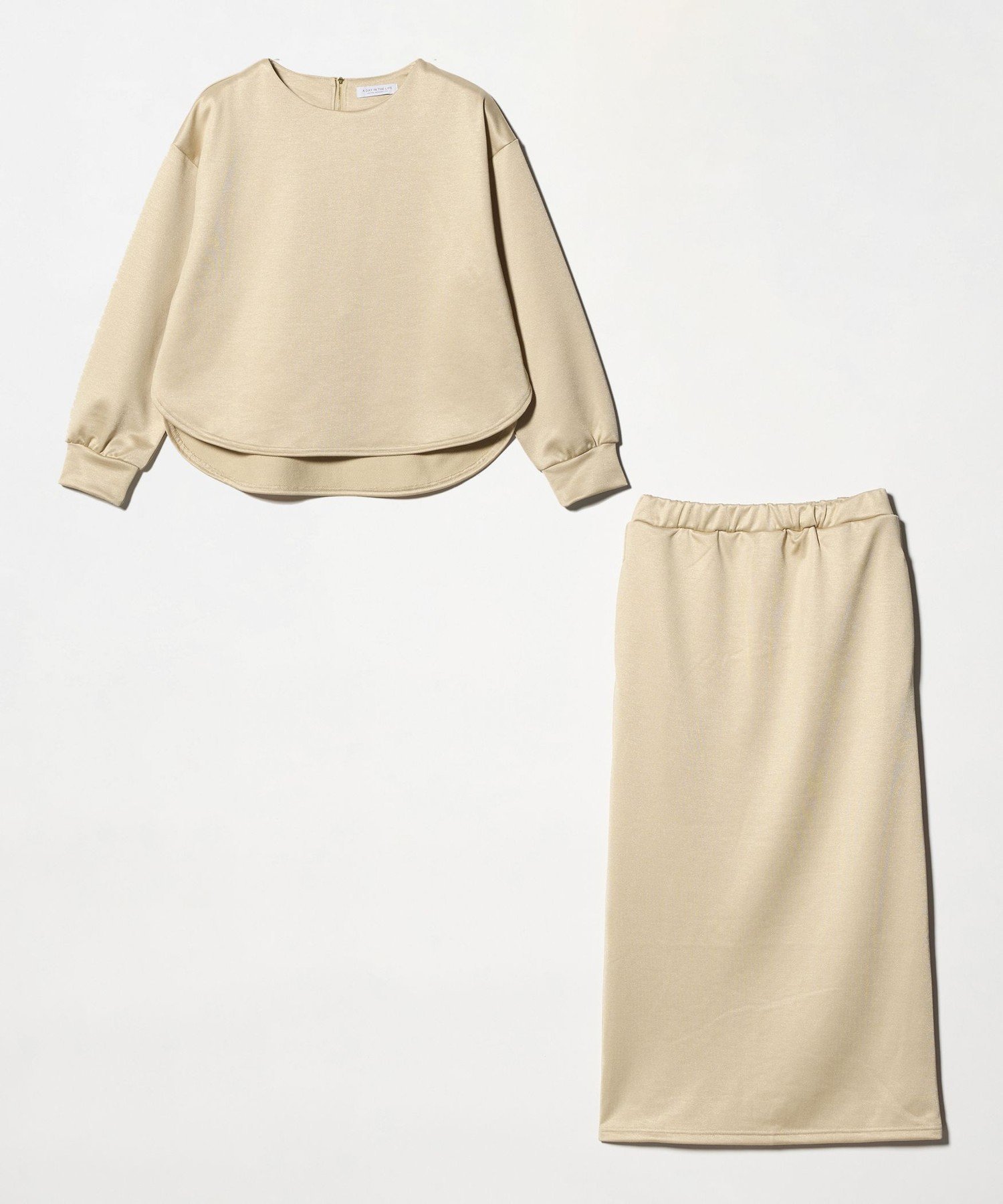 【ユナイテッドアローズ/UNITED ARROWS】のブライト ウラケ プルオーバー+スカート セットアップ A DAY IN THE LIFE 人気、トレンドファッション・服の通販 founy(ファニー) ファッション Fashion レディースファッション Fashion for Women セットアップ Matching Sets スカート・ミニ/ミディ/マキシ Skirts / Mini, Midi & Maxi Skirts ジップ Zip, Zipper スウェット / スエット Sweatshirt, Sweatwear スカーフ Scarf, Neckwear スリット Slit, Slit Detail セットアップ Set-Up, Coordinated Outfit トレンド Trend, Trending Now ネックレス Necklace, Pendant Necklace バランス Balance, Style Balance ブライト Bright, Shiny リボン Ribbon, Bow ロング Long, Long-Length アウトレット Outlet / Clearance 旅行 Travel エレガント 上品 Elegant ビジネス 仕事 通勤 Business / Work / Commuting other-1|ID: prp329100004829757 ipo3291000000035154021