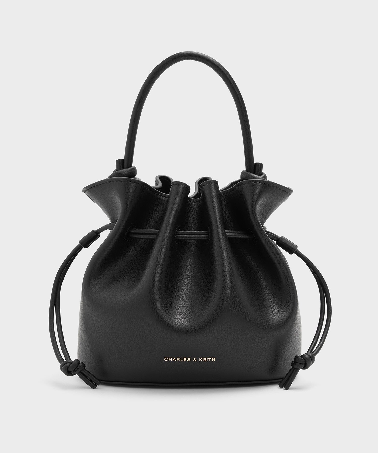 【チャールズ アンド キース/CHARLES & KEITH】のSammie サミー ドローストリング バケットバッグ インテリア・キッズ・メンズ・レディースファッション・服の通販 founy(ファニー) 　ファッション　Fashion　レディースファッション　Fashion for Women　バッグ　Bags　ドローストリング　Drawstring, Pull Cord　Black|ID: prp329100004829774 ipo3291000000035154271