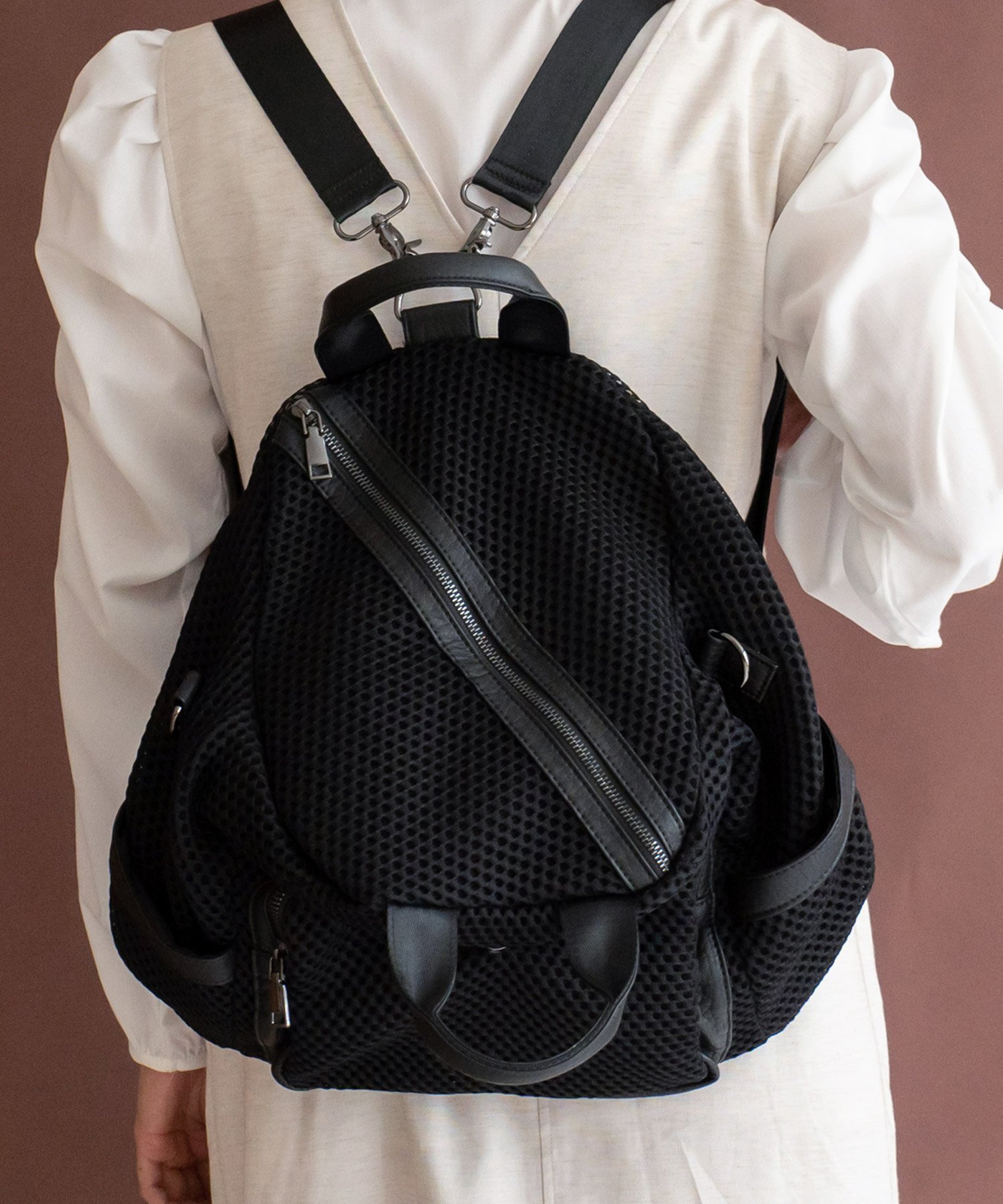 【ヴィータフェリーチェ/VitaFelice】のメッシュ3wayミニリュック 人気、トレンドファッション・服の通販 founy(ファニー) 　ファッション　Fashion　レディースファッション　Fashion for Women　ショルダー　Shoulder, Shoulder Strap　フォルム　Silhouette, Form　メッシュ　Mesh, Net Fabric　リュック　Backpack, Rucksack　軽量　Lightweight, Ultra Light　 other-1|ID: prp329100004829777 ipo3291000000035154293