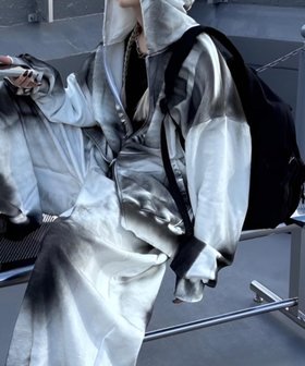 【ネバーマインドザエックスユー チカシツプラス/Never mind the XU Chikashitsu+】の【nmtc+】washing zip up hoodie / ジップパーカー ジップフーディ パーカー 人気、トレンドファッション・服の通販 founy(ファニー) ファッション Fashion レディースファッション Fashion for Women トップス・カットソー Cut & Sew Tops レディースパーカー・カジュアルフーディー Casual Hoodies & Sweatshirts カットオフ Cut-Off Design グラデーション Gradient, Ombre シンプル Simple, Minimal セットアップ Set-Up, Coordinated Outfit トレンド Trend, Trending Now パーカー Hoodie, Parka メンズ Men's, Menswear モノトーン Monotone, Black and White リラックス Relax, Relaxed Fit A/W・秋冬 Autumn/Winter 再入荷 Restock / Back in Stock おすすめ Recommended / Our Picks |ID:prp329100004829791