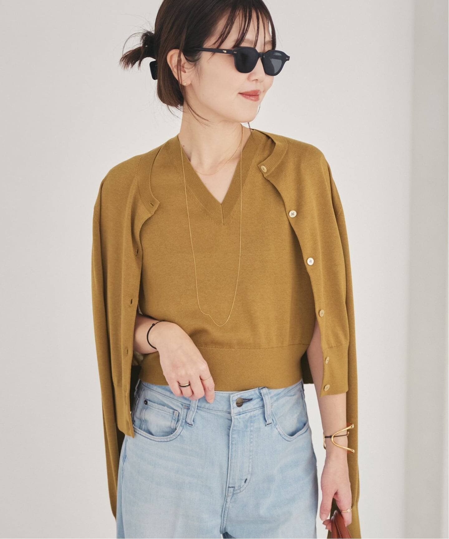 【プラージュ/Plage】のCompact Knit カーディガン インテリア・キッズ・メンズ・レディースファッション・服の通販 founy(ファニー) 　ファッション　Fashion　レディースファッション　Fashion for Women　トップス・カットソー　Cut & Sew Tops　ニット　Knit Tops & Sweaters　カーディガン・羽織り　Layered Style Cardigans　おすすめ　Recommended / Our Picks　なめらか　Smooth, Silky Texture　カーディガン　Cardigan, Knitwear　シンプル　Simple, Minimal　デニム　Denim, Jeans Material　ベスト　Vest, Waistcoat　エレガント 上品　Elegant　キャメル|ID: prp329100004829804 ipo3291000000035154566