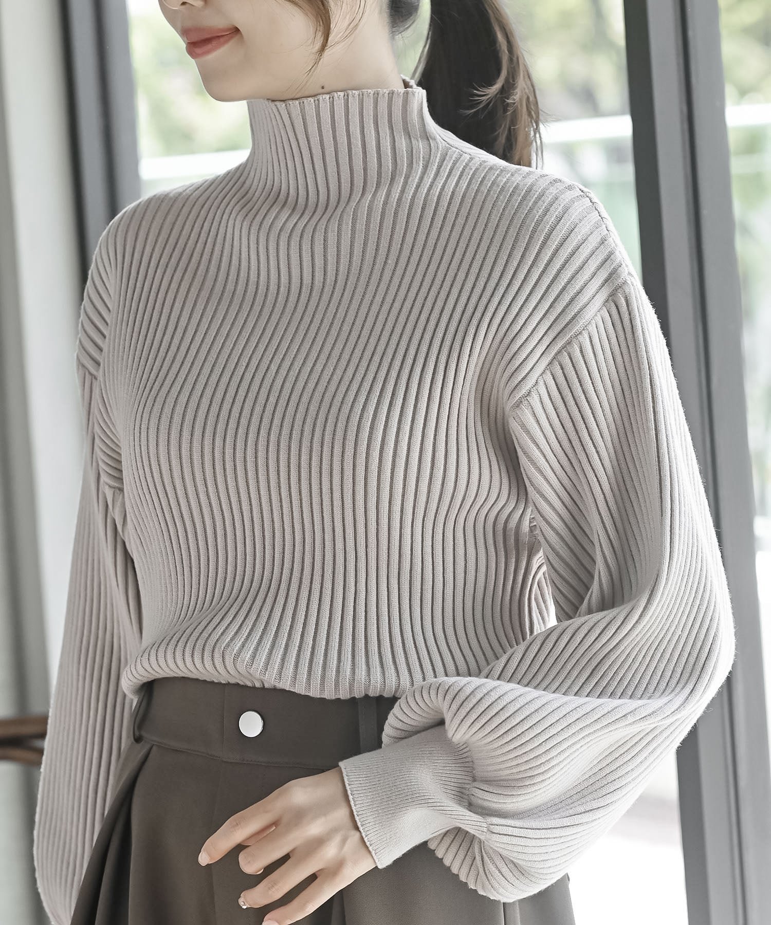 【アールピーエス/rps】のボリューム袖ボトルネックリブニットプルオーバー インテリア・キッズ・メンズ・レディースファッション・服の通販 founy(ファニー) ファッション Fashion レディースファッション Fashion for Women トップス・カットソー Cut & Sew Tops ニット Knit Tops & Sweaters カジュアルプルオーバー・ニットトップス Pullovers & Knit Tops / Casual Pullovers シンプル Simple, Minimal スタイリッシュ Stylish, Fashionable スリーブ Sleeve, Long Sleeve / Short Sleeve ボトルネック Bottle Neck, Mock Neck 再入荷 Restock / Back in Stock オフベージュ|ID: prp329100004829856 ipo3291000000035155161