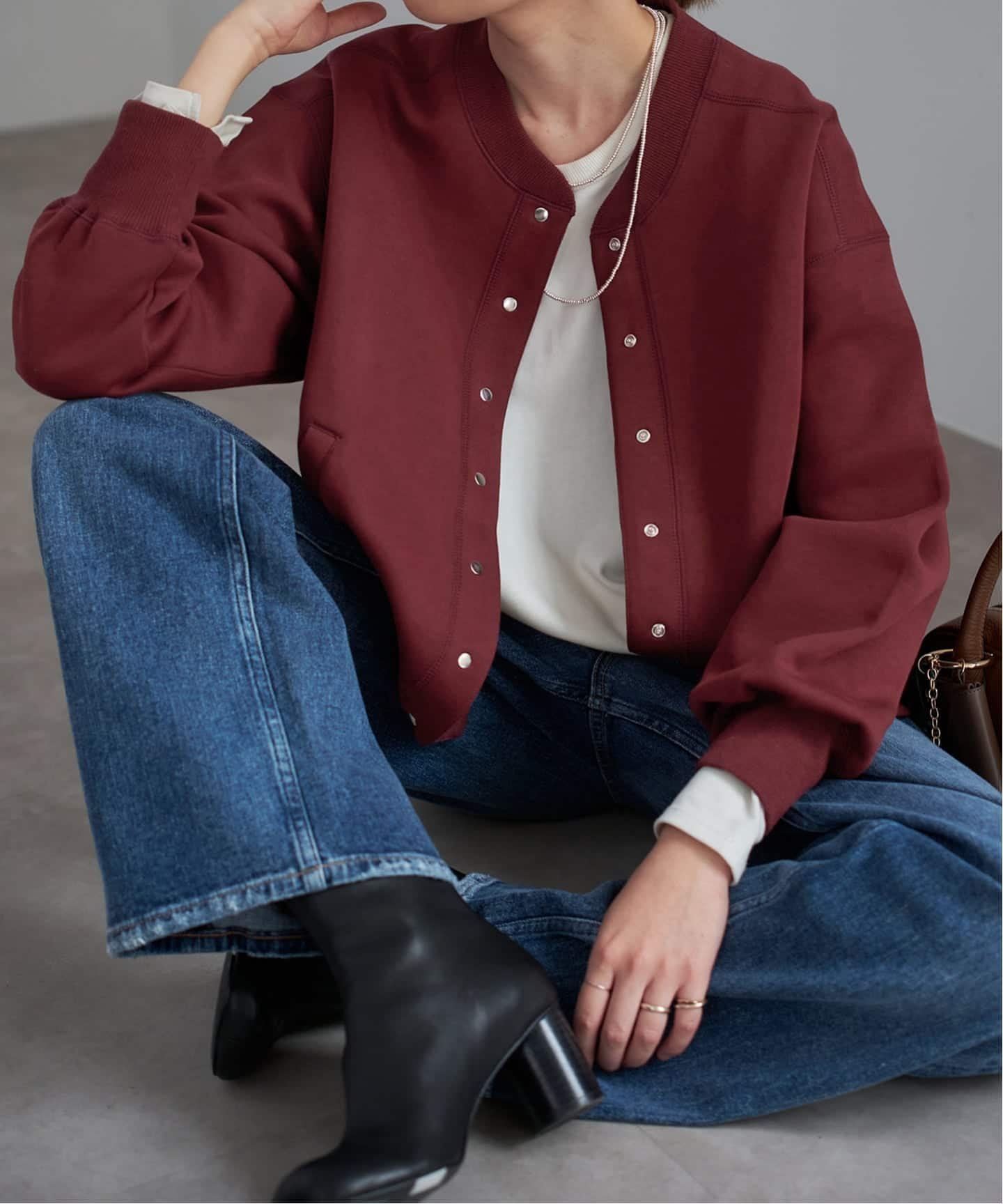 【スローブ イエナ/SLOBE IENA】のダンボールクルーネックカーディガン インテリア・キッズ・メンズ・レディースファッション・服の通販 founy(ファニー) 　ファッション　Fashion　レディースファッション　Fashion for Women　トップス・カットソー　Cut & Sew Tops　カーディガン・羽織り　Layered Style Cardigans　2025年　2025　2025-2026秋冬・A/W　Autumn/Winter 2025–26 AW25–26　カットソー　Cut and Sewn Top　カーディガン　Cardigan, Knitwear　シルバー　Silver, Metallic Silver　洗える　Machine Washable　ボルドー|ID: prp329100004829883 ipo3291000000035155430