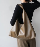 【スローブ イエナ/SLOBE IENA】の《追加9 》SLOBE トライアングルBAG 人気、トレンドファッション・服の通販 founy(ファニー) ファッション Fashion レディースファッション Fashion for Women バッグ Bags 2025年 2025 2025-2026秋冬・A/W Autumn/Winter 2025–26 AW25–26 おすすめ Recommended / Our Picks ショルダー Shoulder, Shoulder Strap トライアングル Triangle, Triangular Shape トレンド Trend, Trending Now フェミニン Feminine, Girly ビジネス 仕事 通勤 Business / Work / Commuting |ID:prp329100004829887