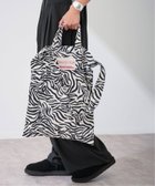 【フレームワーク/FRAMeWORK】の≪追加 ≫YA GOOD IDEAS BIG TAG FABRIC トート 人気、トレンドファッション・服の通販 founy(ファニー) ファッション Fashion レディースファッション Fashion for Women バッグ Bags アクリル Acrylic Material アニマル Animal Print スマート Smart, Elegant トートバッグ Tote Bag, Large Shoulder Bag 再入荷 Restock / Back in Stock おすすめ Recommended / Our Picks thumbnail ホワイト|ID: prp329100004829893 ipo3291000000035155482