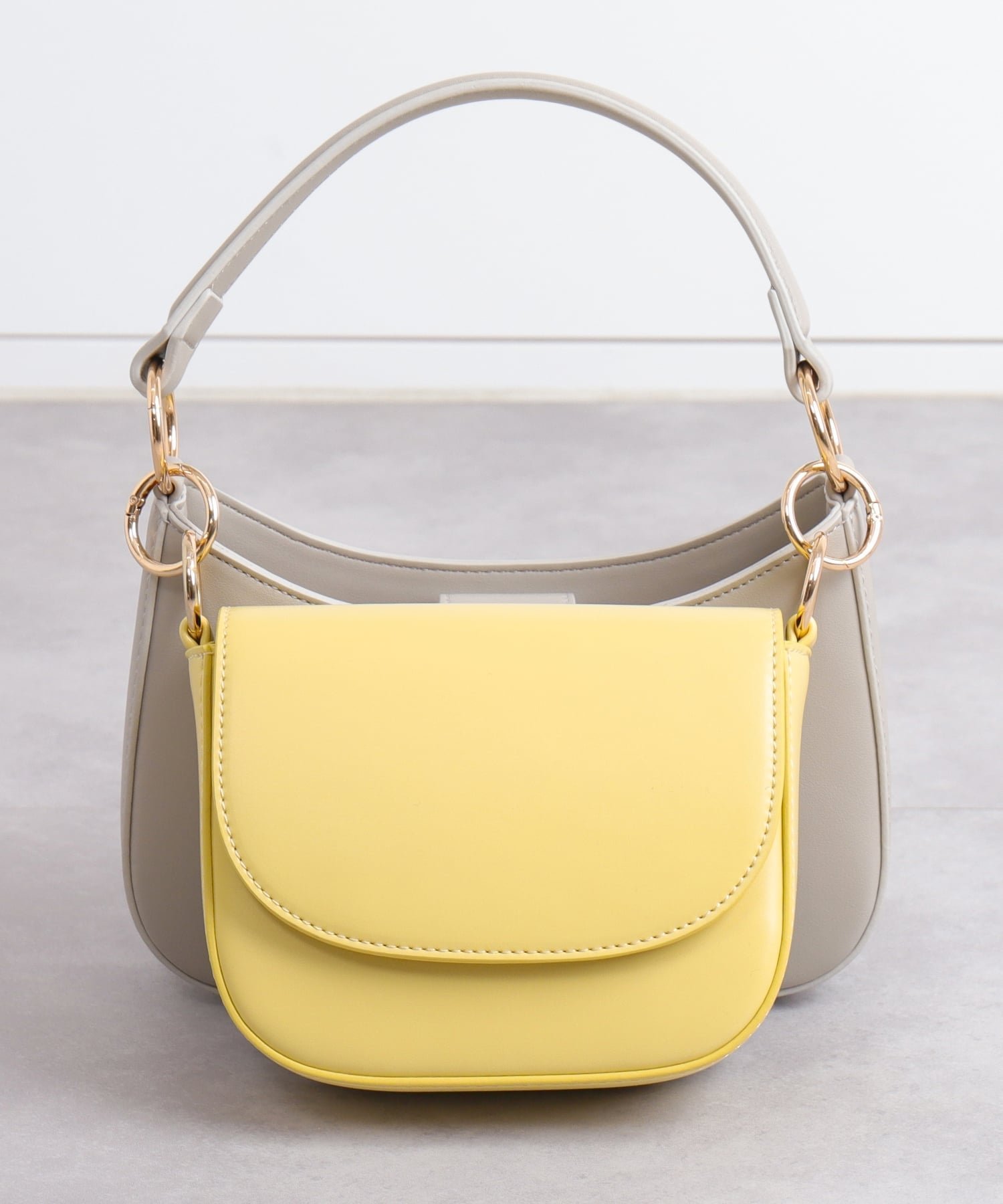 【アルテミス バイ ダイアナ/artemis by DIANA】のマルチWAY ショルダーストラップ付属 ミニバッグ付きハンドバッグ インテリア・キッズ・メンズ・レディースファッション・服の通販 founy(ファニー) ファッション Fashion レディースファッション Fashion for Women バッグ Bags シンプル Simple, Minimal 財布 Wallet, Purse ハンカチ Handkerchief, Hanky ポケット Pocket, Pocket Detail マグネット Magnet, Magnetic Closure ラップ Wrap, Wrap Design 再入荷 Restock / Back in Stock エレガント 上品 Elegant グレー合皮スムース*|ID: prp329100004829895 ipo3291000000035155495