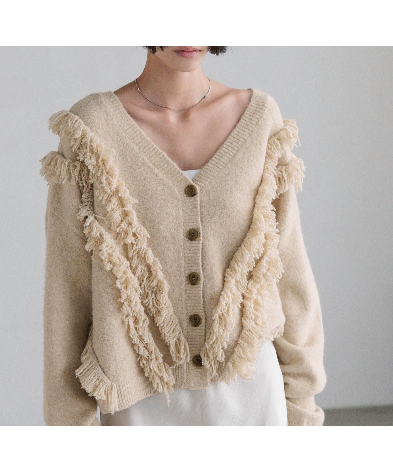 【ローリーズファーム/LOWRYS FARM】の2WAYフリルフリンジカーディガン インテリア・キッズ・メンズ・レディースファッション・服の通販 founy(ファニー) ファッション Fashion レディースファッション Fashion for Women トップス・カットソー Cut & Sew Tops カーディガン・羽織り Layered Style Cardigans カーディガン Cardigan, Knitwear バランス Balance, Style Balance フリンジ Fringe, Tassel ワイド Wide, Wide Fit ベージュ|ID: prp329100004829913 ipo3291000000035155687