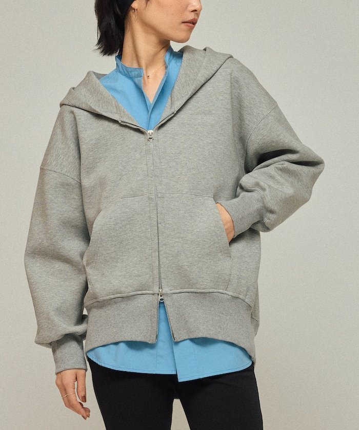 【フリークスストア/FREAK'S STORE】の別注 ダンボール ZIPフーディ / ワンポイント刺繍 ジップフーディ 25AW インテリア・キッズ・メンズ・レディースファッション・服の通販 founy(ファニー) ファッション Fashion レディースファッション Fashion for Women インナー Innerwear スウェット / スエット Sweatshirt, Sweatwear ストレッチ Stretch, Stretchy Fabric スペシャル Special, Limited Edition タイトスカート Pencil Skirt, Tight Skirt タートルネック Turtleneck, High Neck 人気 Popular, Best Seller バランス Balance, Style Balance フォルム Silhouette, Form フラット Flat, Flat Shoes 別注 Limited Edition, Custom Order リブニット Rib Knit, Ribbed Knit ロング Long, Long-Length ワンポイント One Point, Statement Accent A/W・秋冬 Autumn/Winter 冬 Winter / This Winter おすすめ Recommended / Our Picks エレガント 上品 Elegant 2025年 2025 2025-2026秋冬・A/W Autumn/Winter 2025–26 AW25–26 グレー|ID: prp329100004829920 ipo3291000000035155729