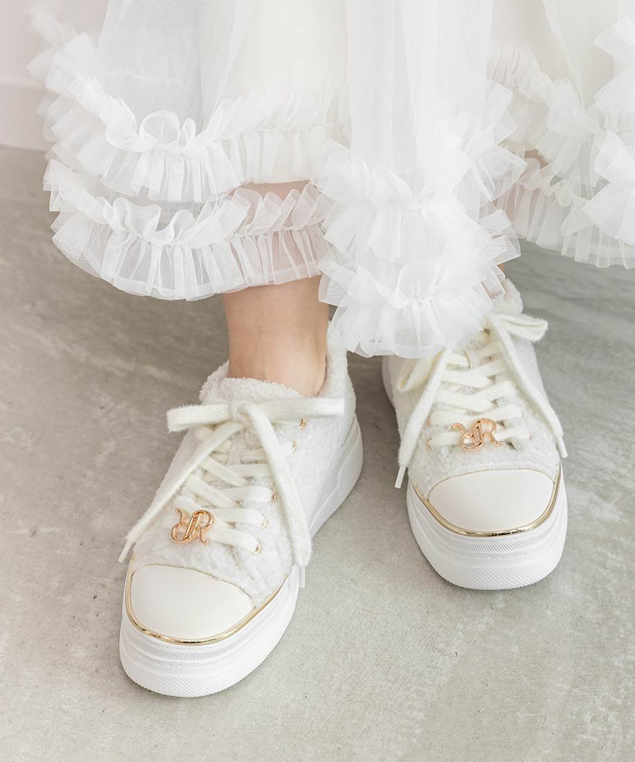 【ランダ/RANDA】の2WAYモノグラムパーツボアスニーカー インテリア・キッズ・メンズ・レディースファッション・服の通販 founy(ファニー) 　ファッション　Fashion　レディースファッション　Fashion for Women　クッション　Cushion, Throw Pillow　スニーカー　Sneakers, Trainers　WHITE|ID: prp329100004829933 ipo3291000000035155859