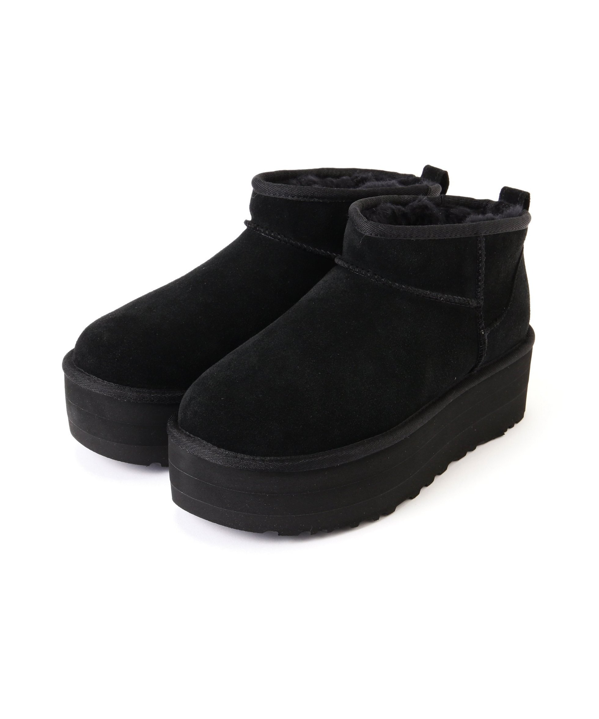 【ビーセカンド/B'2nd】のUGG(アグ)Classic Mini Platform/113499 人気、トレンドファッション・服の通販 founy(ファニー) ファッション Fashion レディースファッション Fashion for Women クッション Cushion, Throw Pillow クラシック Classic, Timeless Style チェーン Chain, Chain Strap 定番 Standard, Basic Item フォーム Form ライニング Inner Lining, Inner Fabric, Lined ラグジュアリー Luxury, Elegant other-1|ID: prp329100004829942 ipo3291000000035156001