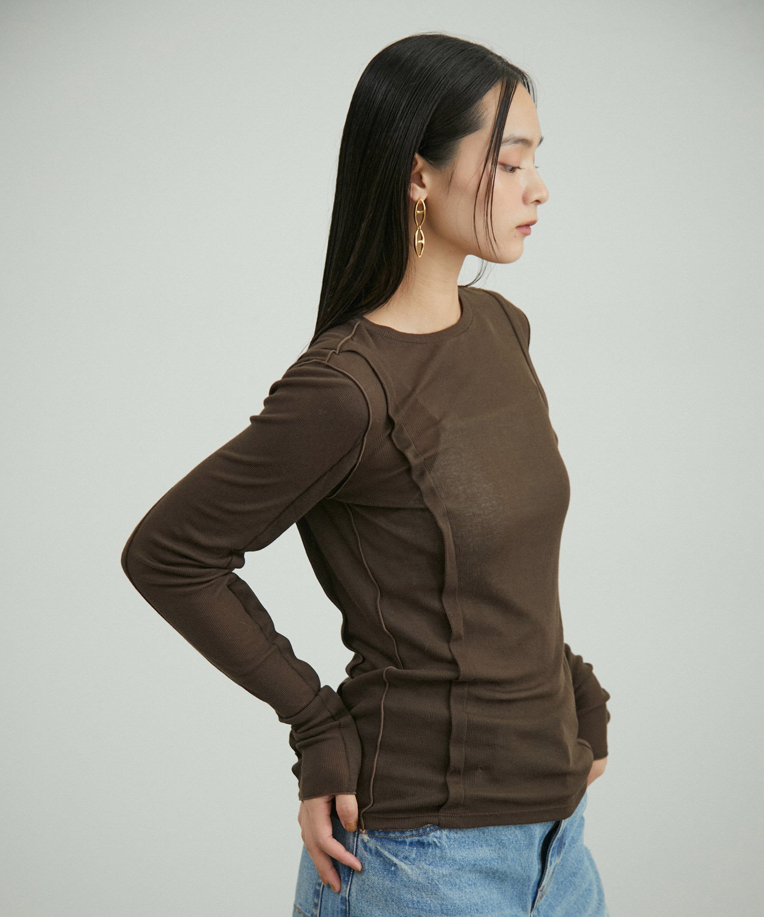 【アダム エ ロペ/ADAM ET ROPE'】のシアーテレコタックニュアンスロンT インテリア・キッズ・メンズ・レディースファッション・服の通販 founy(ファニー) 　ファッション　Fashion　レディースファッション　Fashion for Women　トップス・カットソー　Cut & Sew Tops　ロングTシャツ・Tシャツ　Longline T-Shirts & Tees　インナー　Innerwear　シアー　Sheer, See-Through　シンプル　Simple, Minimal　ジャケット　Jacket, Outerwear　スリーブ　Sleeve, Long Sleeve / Short Sleeve　フィット　Fit, Slim Fit　ポケット　Pocket, Pocket Detail　ロング　Long, Long-Length　A/W・秋冬　Autumn/Winter　おすすめ　Recommended / Our Picks　エレガント 上品　Elegant　2025年　2025　2025-2026秋冬・A/W　Autumn/Winter 2025–26 AW25–26　ダークブラウン(20)|ID: prp329100004829971 ipo3291000000035156210