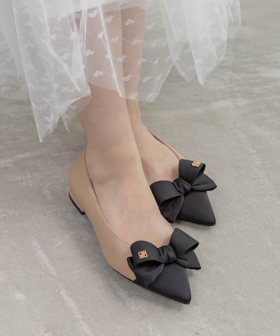 【ランダ/RANDA】のクラシカルリボンフラットパンプス インテリア・キッズ・メンズ・レディースファッション・服の通販 founy(ファニー) ファッション Fashion レディースファッション Fashion for Women クッション Cushion, Throw Pillow クラシカル Classical, Vintage-Inspired フィット Fit, Slim Fit フラット Flat, Flat Shoes リボン Ribbon, Bow エレガント 上品 Elegant BEIGE|ID: prp329100004829987 ipo3291000000035156308
