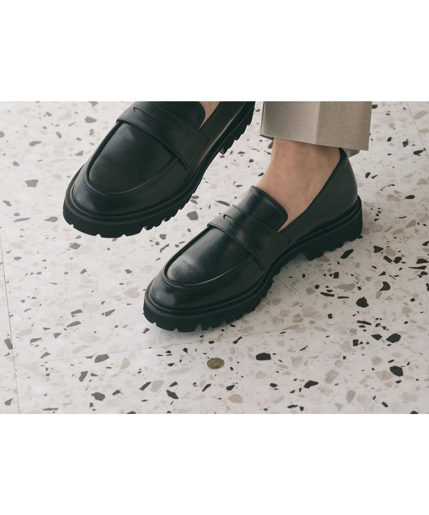 【ビューティ&ユース ユナイテッドアローズ/BEAUTY&YOUTH / UNITED ARROWS】のレザーライク コインローファー インテリア・キッズ・メンズ・レディースファッション・服の通販 founy(ファニー) 　ファッション　Fashion　レディースファッション　Fashion for Women　スウェット / スエット　Sweatshirt, Sweatwear　ソックス　Socks, Hosiery　デニム　Denim, Jeans Material　フェミニン　Feminine, Girly　ベーシック　Basic, Essential　ワイド　Wide, Wide Fit　おすすめ　Recommended / Our Picks　BLACK|ID: prp329100004830197 ipo3291000000035158439