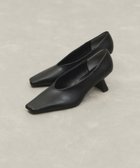 【アダム エ ロペ/ADAM ET ROPE'】の変形ヒール甲深パンプス 人気、トレンドファッション・服の通販 founy(ファニー) ファッション Fashion レディースファッション Fashion for Women 2026年 2026 おすすめ Recommended / Our Picks カッティング Cutting Detail トレンド Trend, Trending Now フォルム Silhouette, Form thumbnail ブラック(01)|ID: prp329100004830205 ipo3291000000035158578